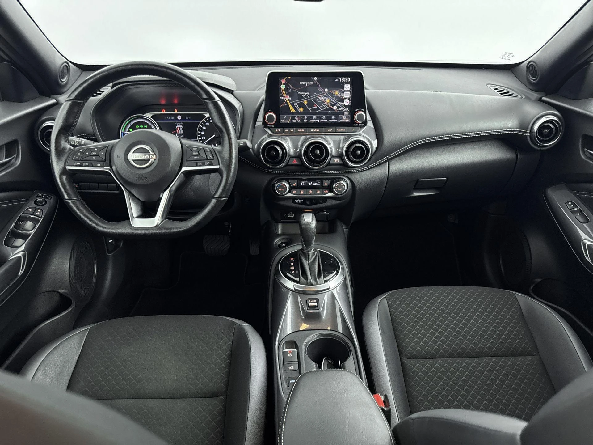 Nissan-Juke-image-17