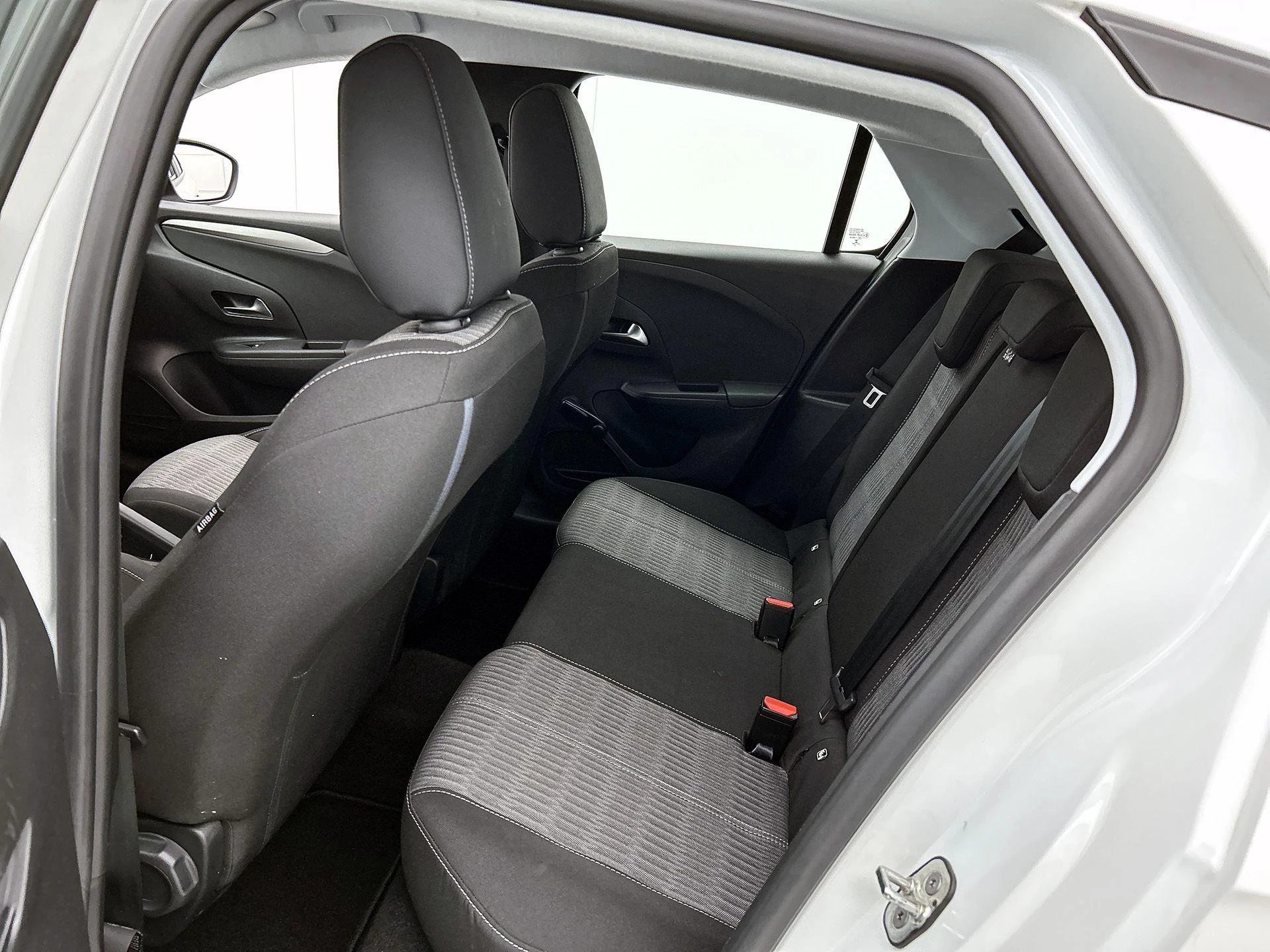 Opel-Corsa-image-25