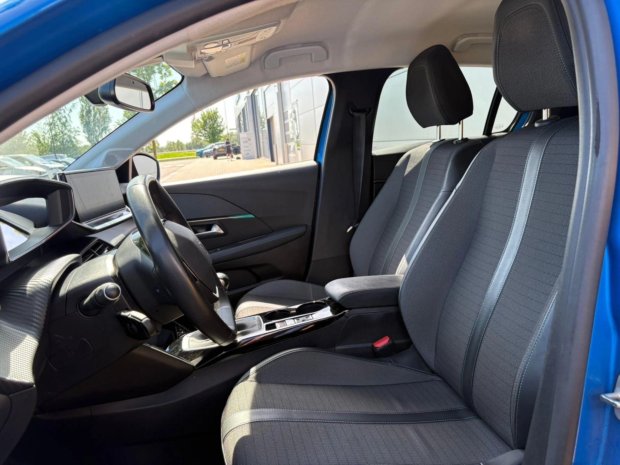 Peugeot 208 1.2 PureTech 100 Allure