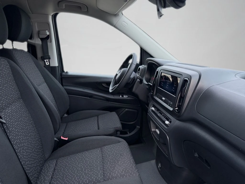 Mercedes-Benz-Vito 116-image-11