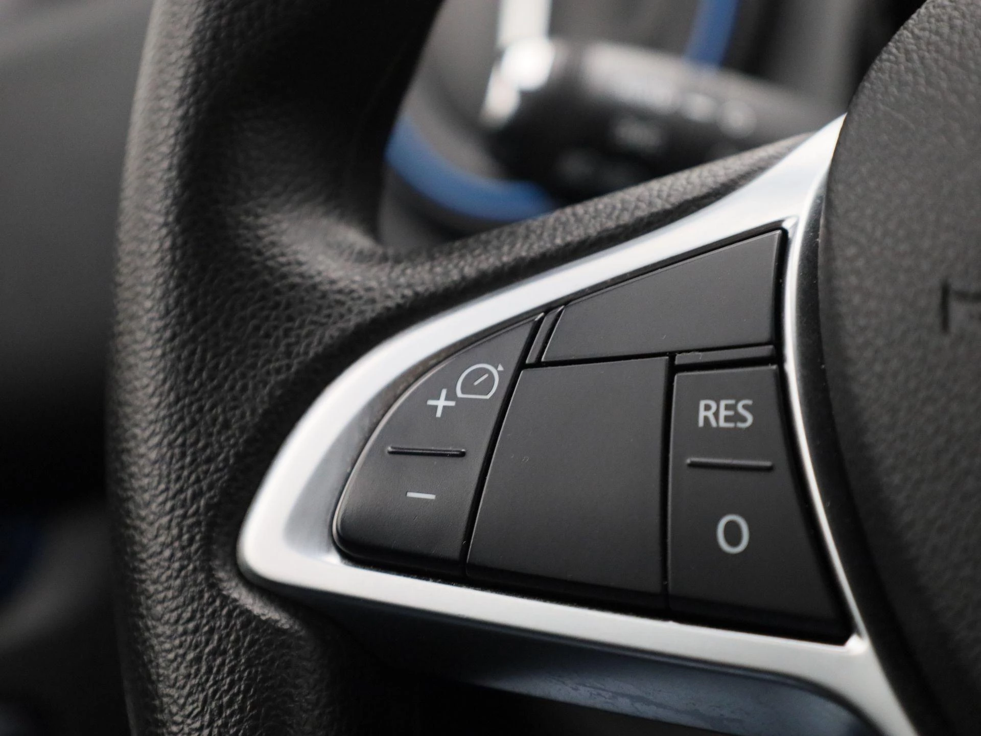 Dacia-Spring-image-17