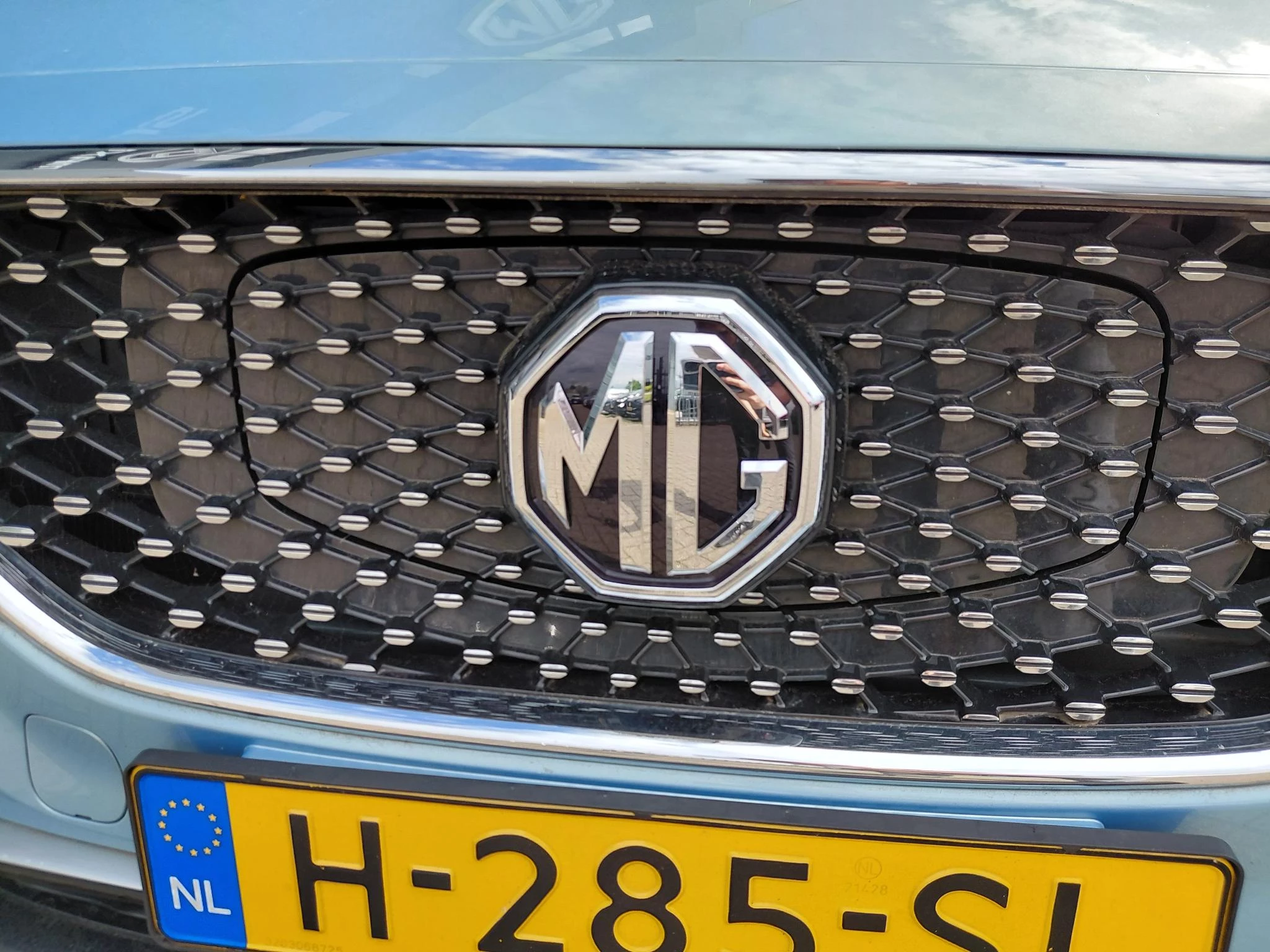 MG-ZS EV-image-9