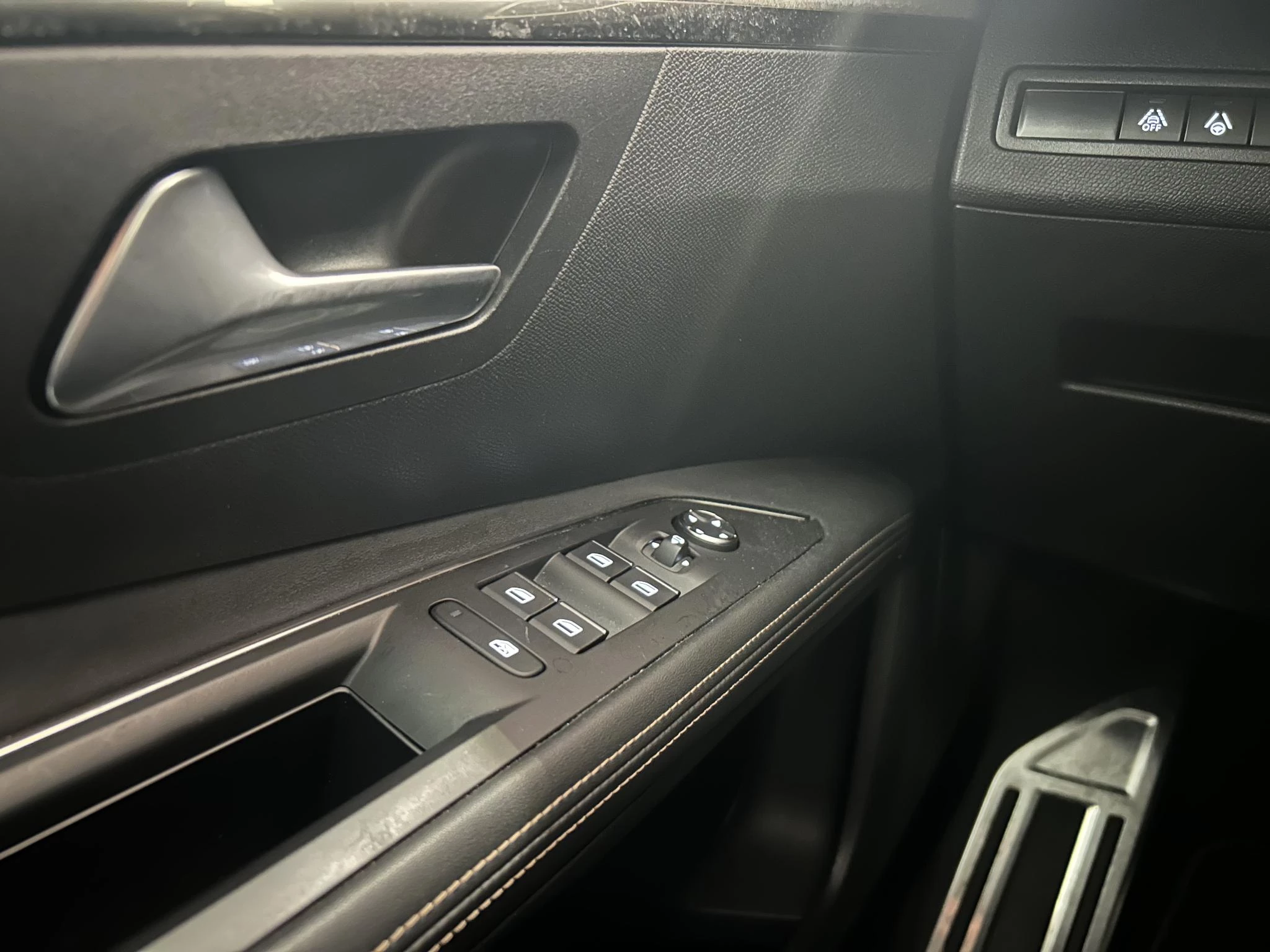 Peugeot-3008-image-18