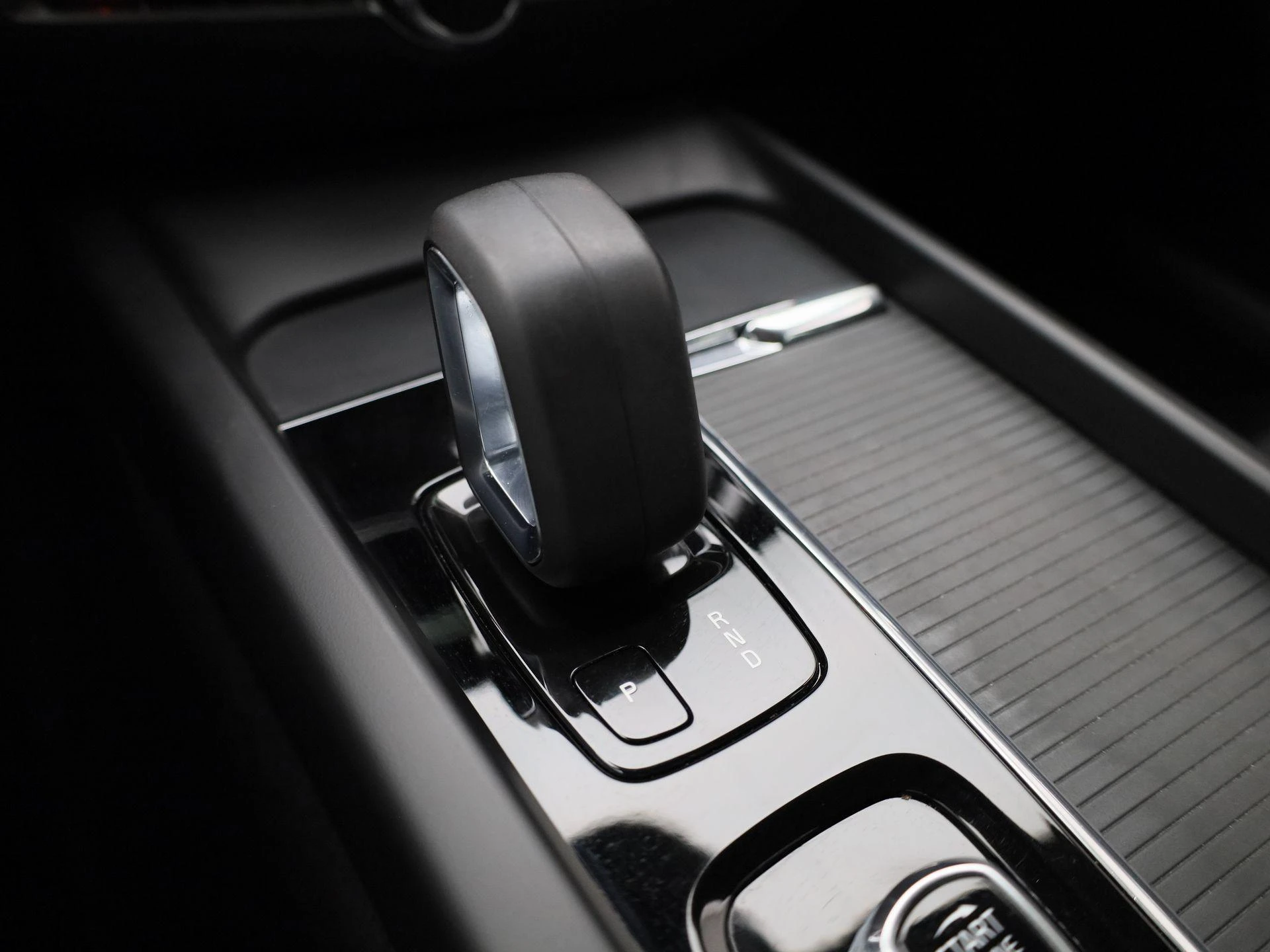 Volvo-V60-image-33