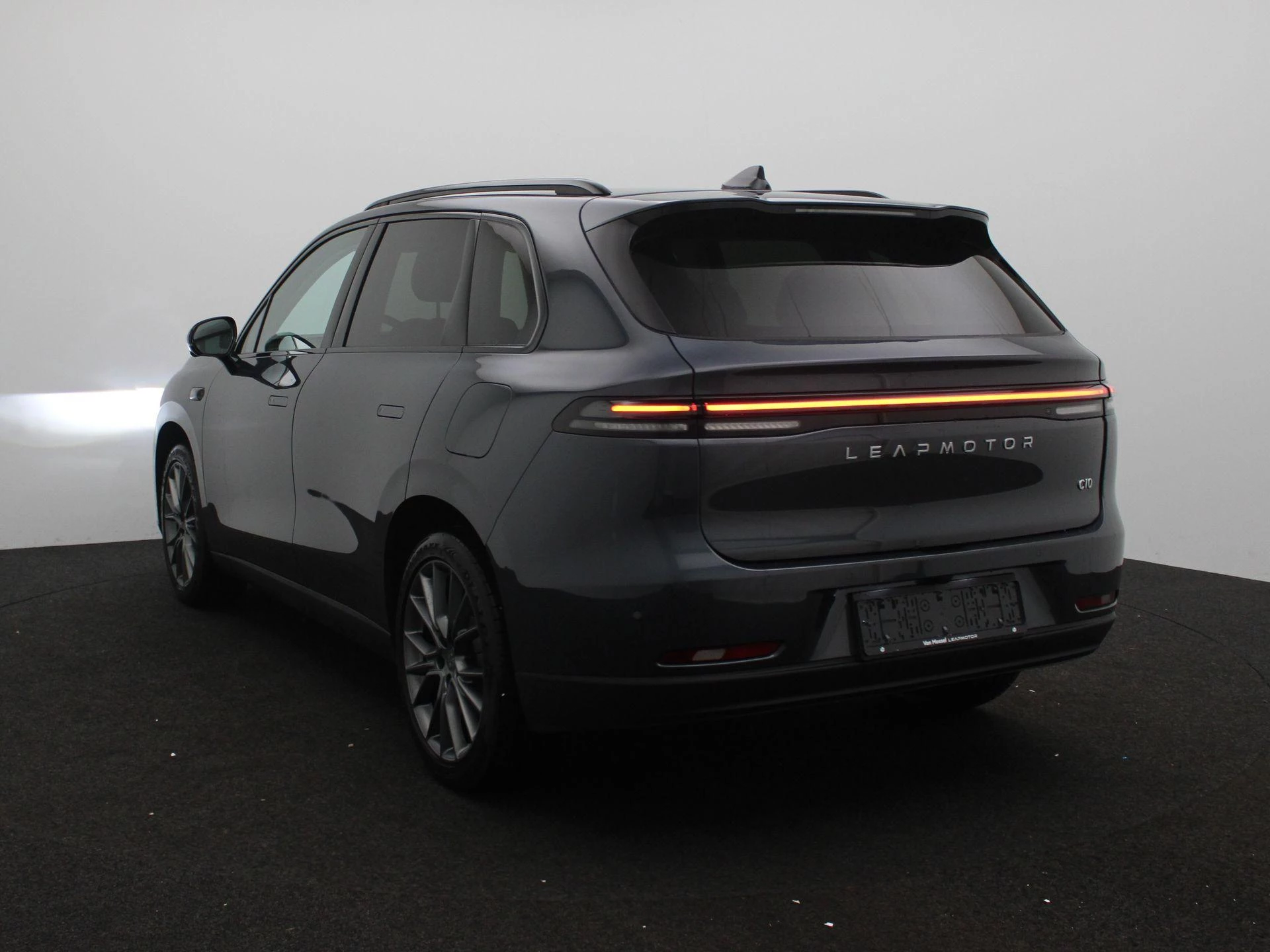 Leapmotor-C10-image-1