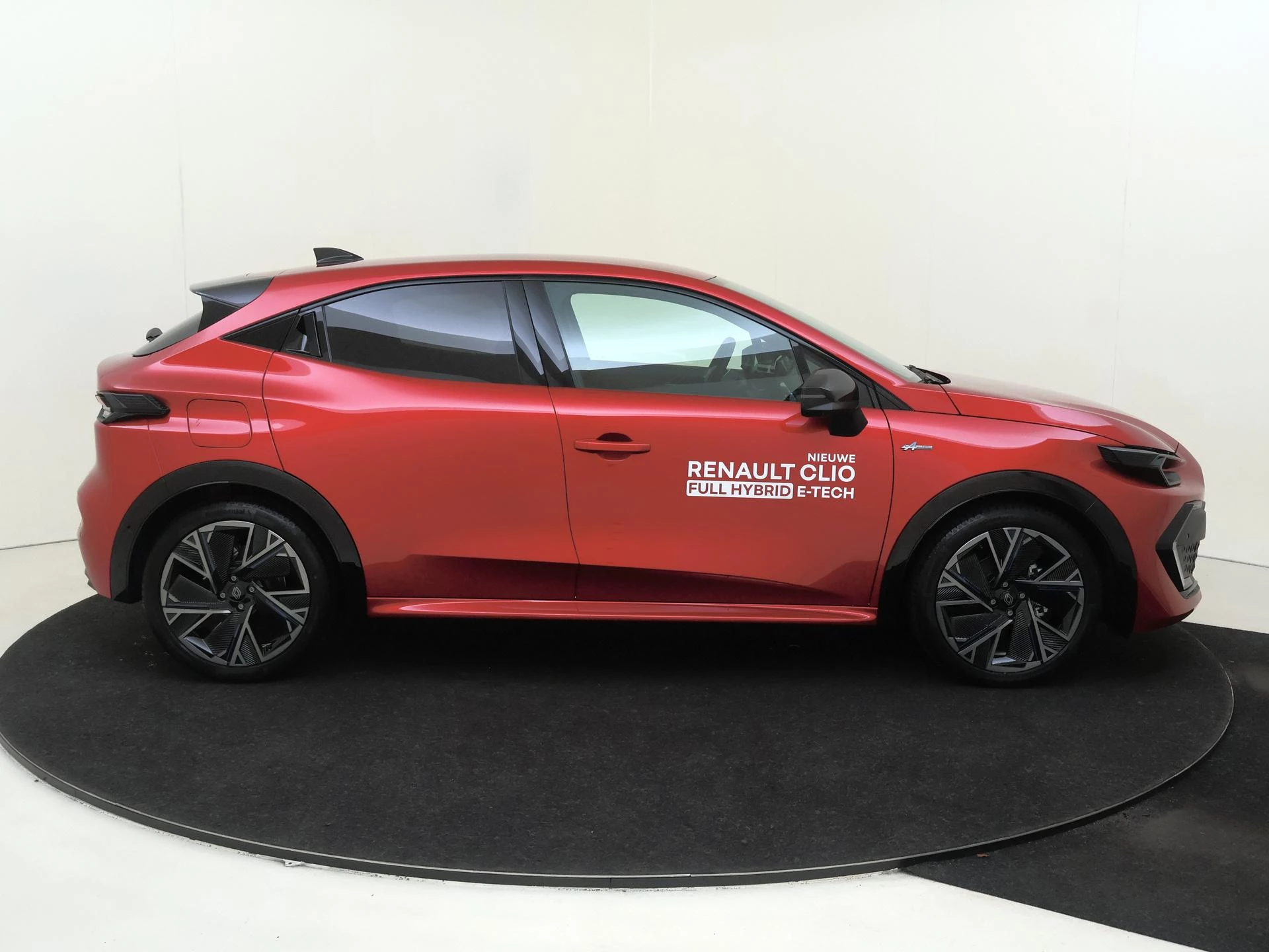 Renault-Clio-image-8