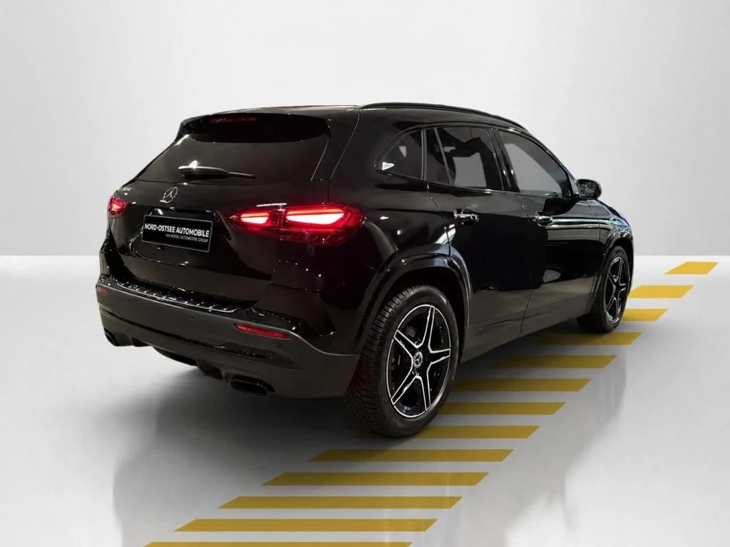 Mercedes-Benz-GLA 200 d-image-13