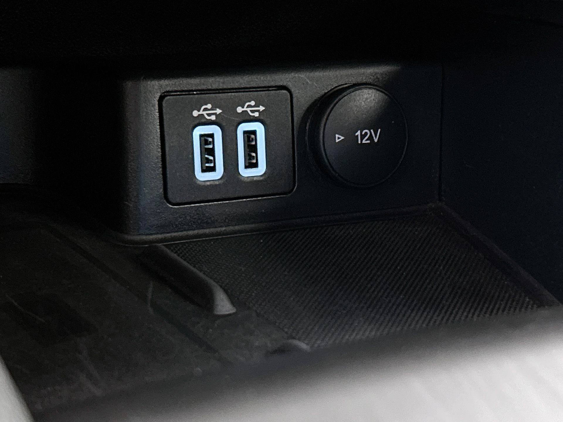 Ford-Kuga-image-39
