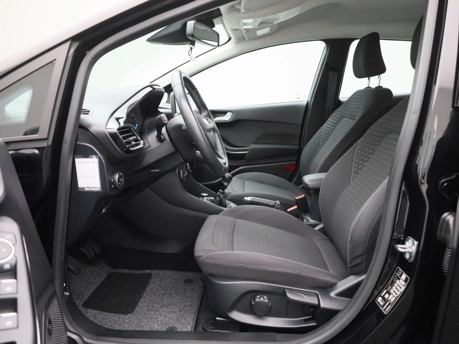 Ford-Fiesta-image-10