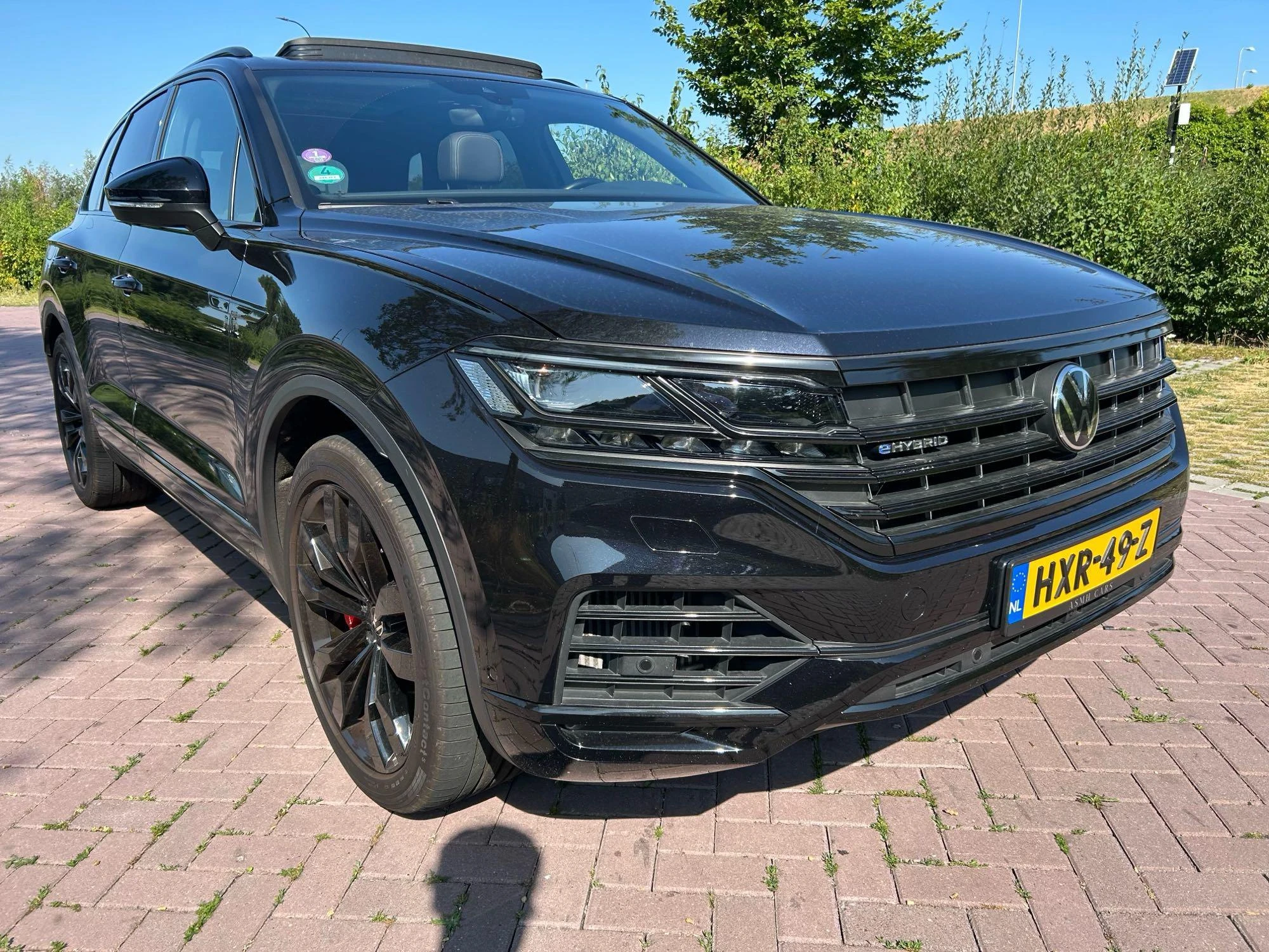 Volkswagen-Touareg-image-7