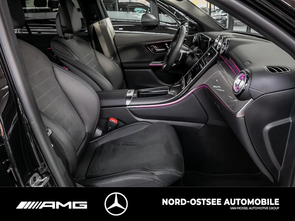 Mercedes-Benz GLC 300 d 4M AMG LED AHK DISTRO MEMORY AMBIENTE AMG LineX254 GLC 300 d 4M AMG LED AHK DISTRO MEMORY AMBIENTE AMG Line