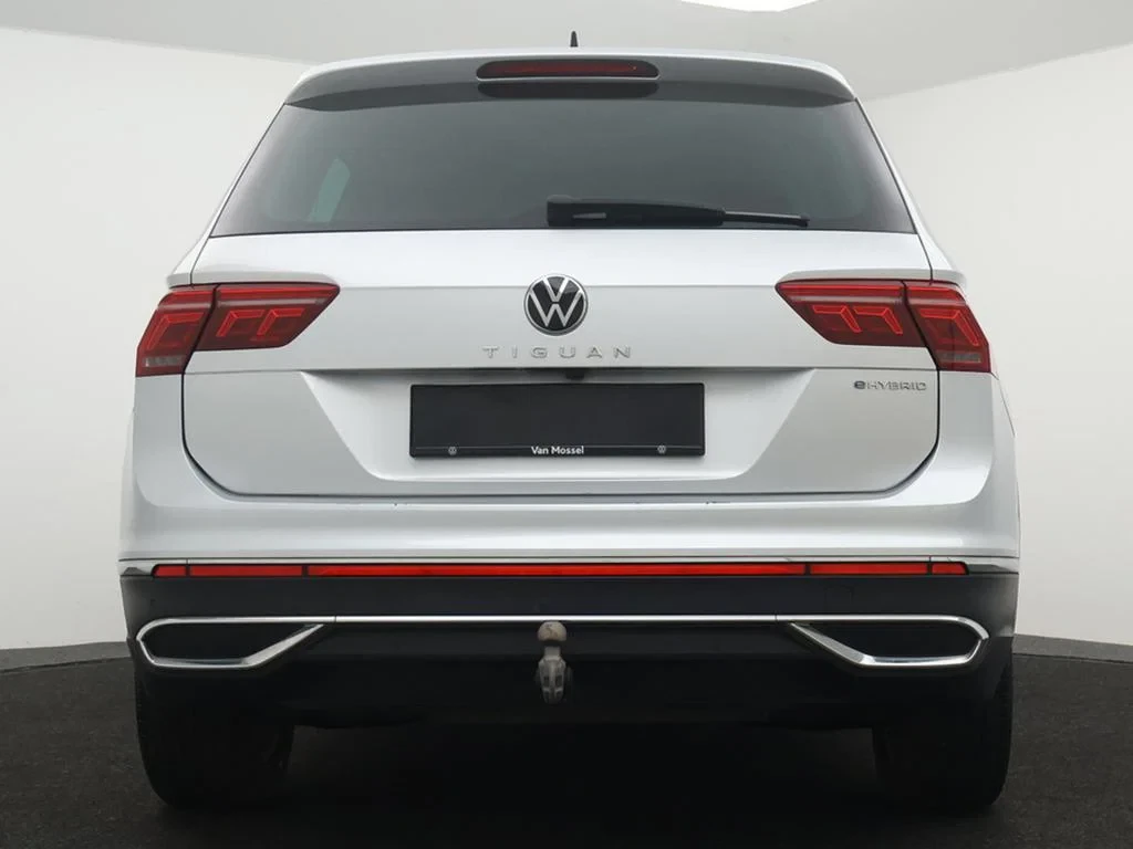 Volkswagen-Tiguan-image-3