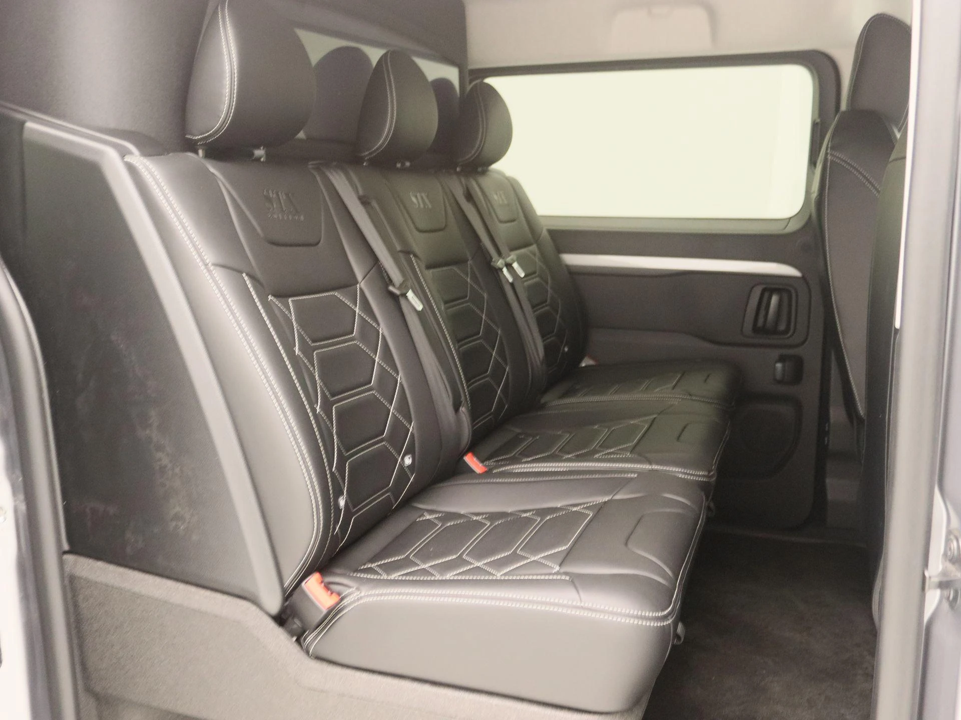 Fiat-E-Scudo-image-23
