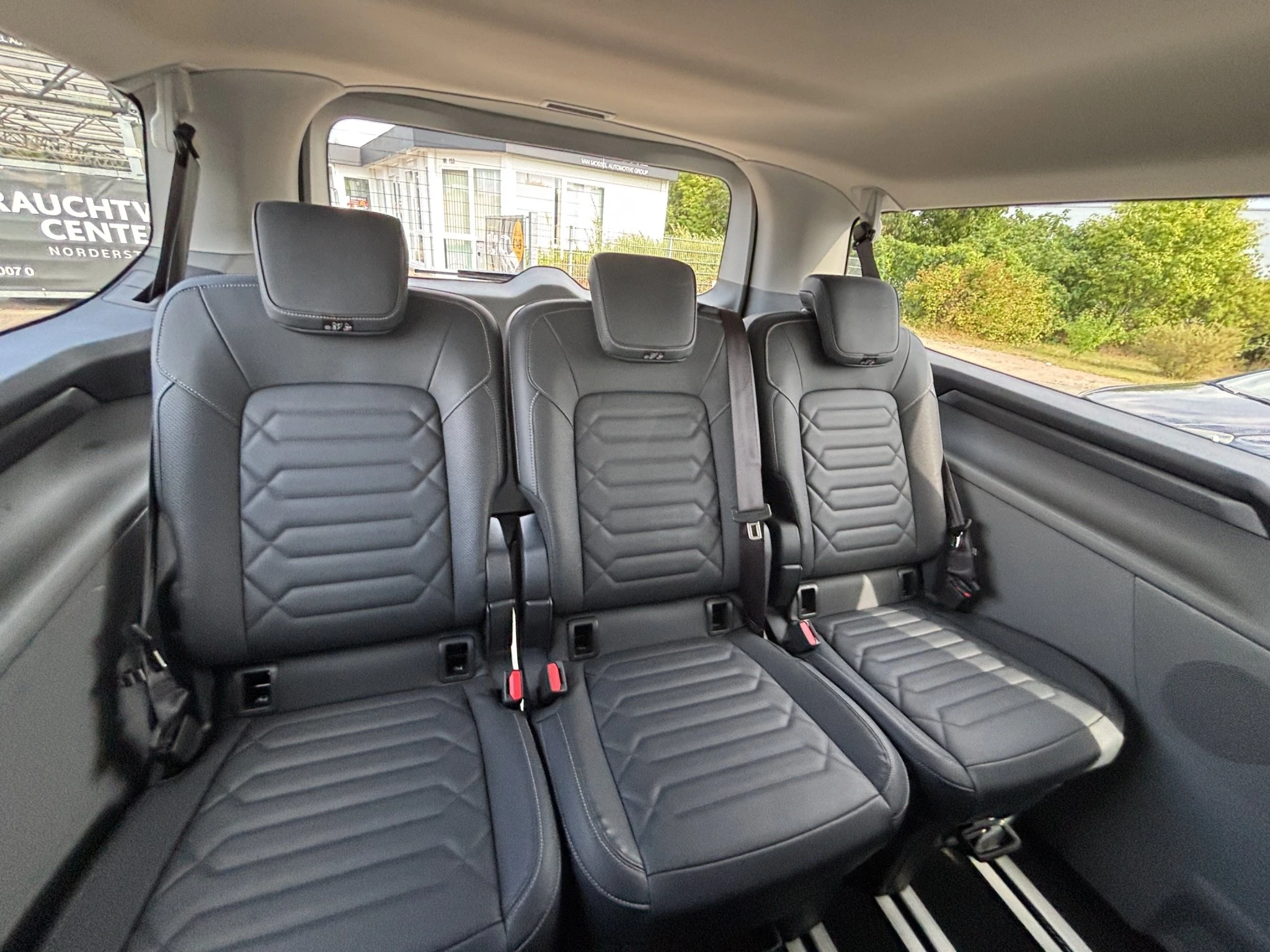 Ford-Tourneo Custom-image-24