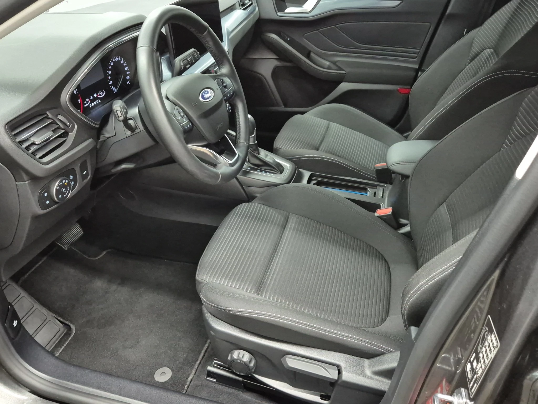 Ford-Focus-image-9