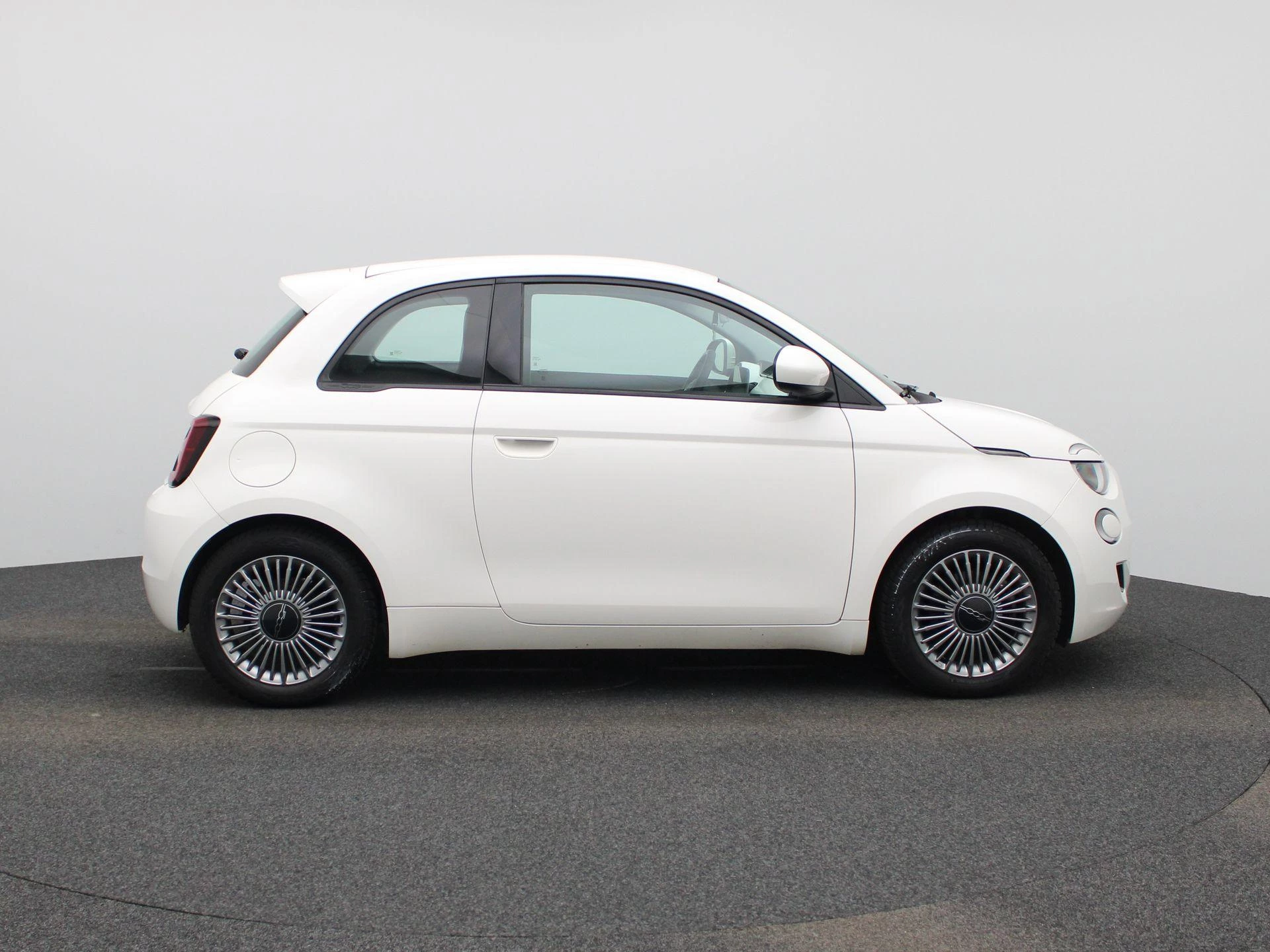 Fiat-500-image-5