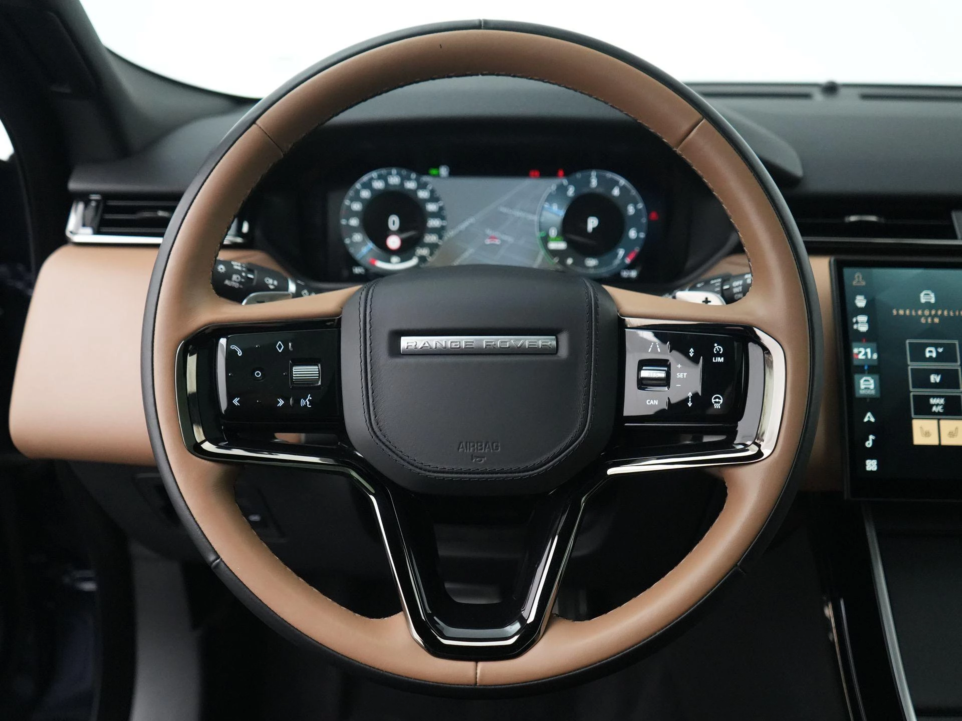 Land Rover-Range Rover Velar-image-9