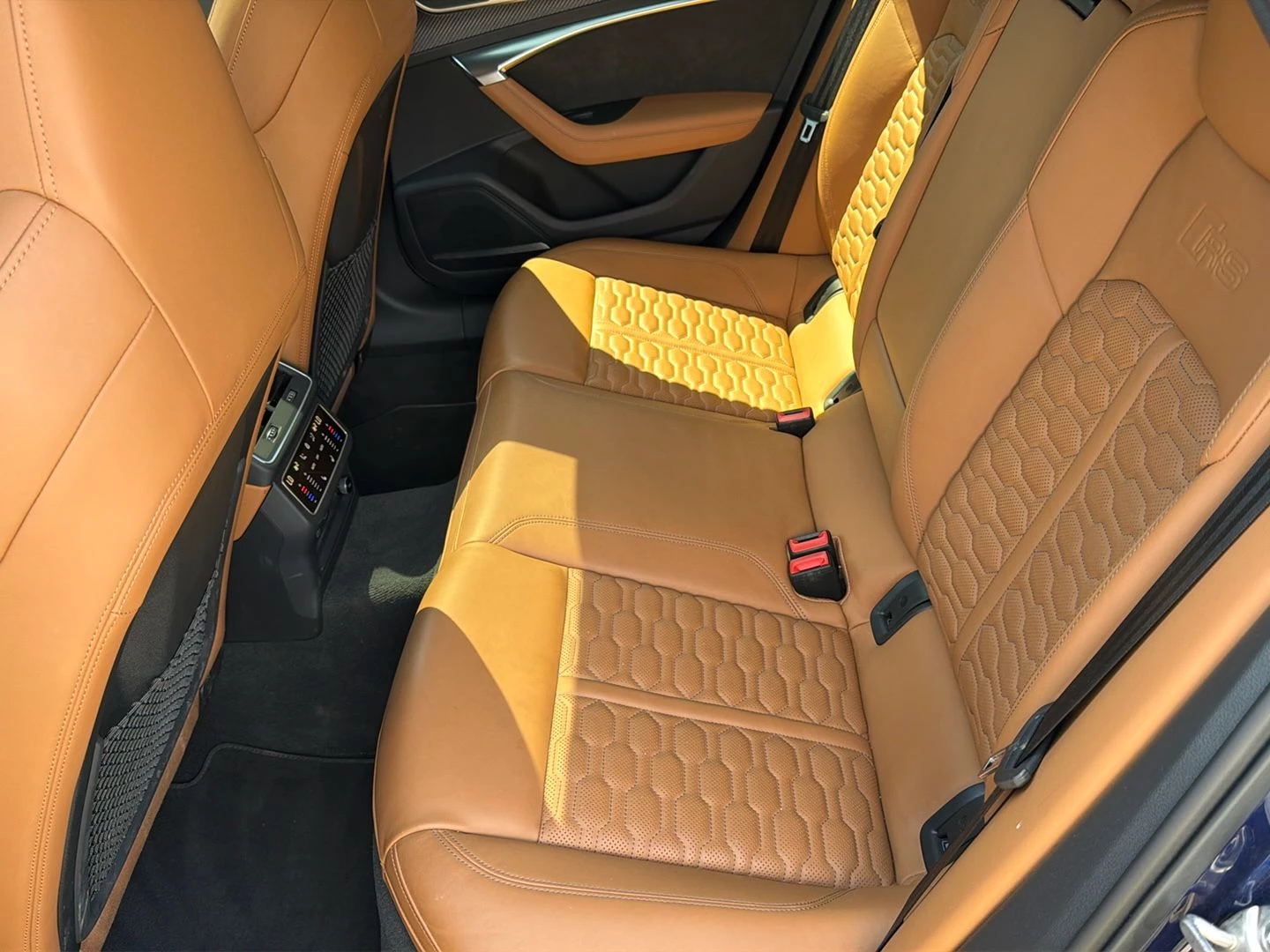 Audi RS6 4.0T FSI V8 Bi-Turbo RS6 Quattro 5dr Tip Auto