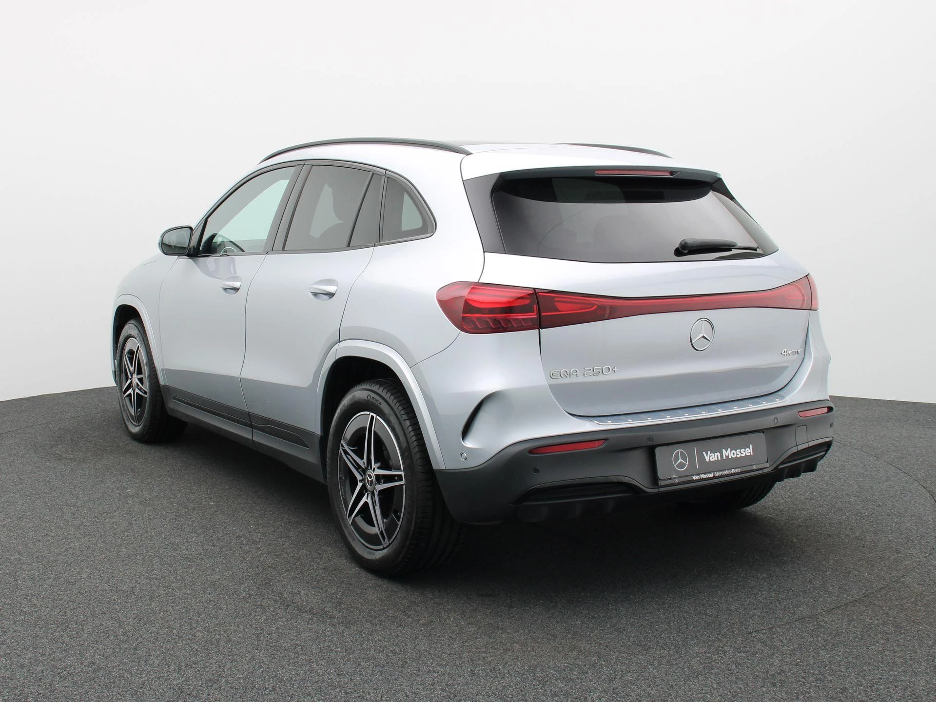 Mercedes-Benz Eqa