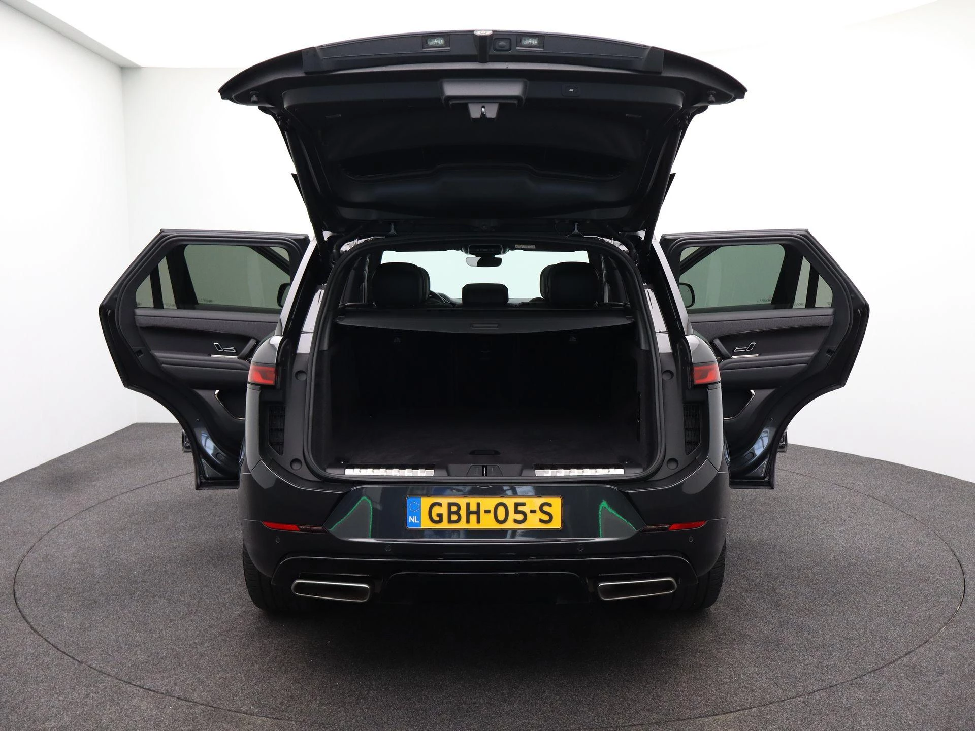 Land Rover-Range Rover Sport-image-12