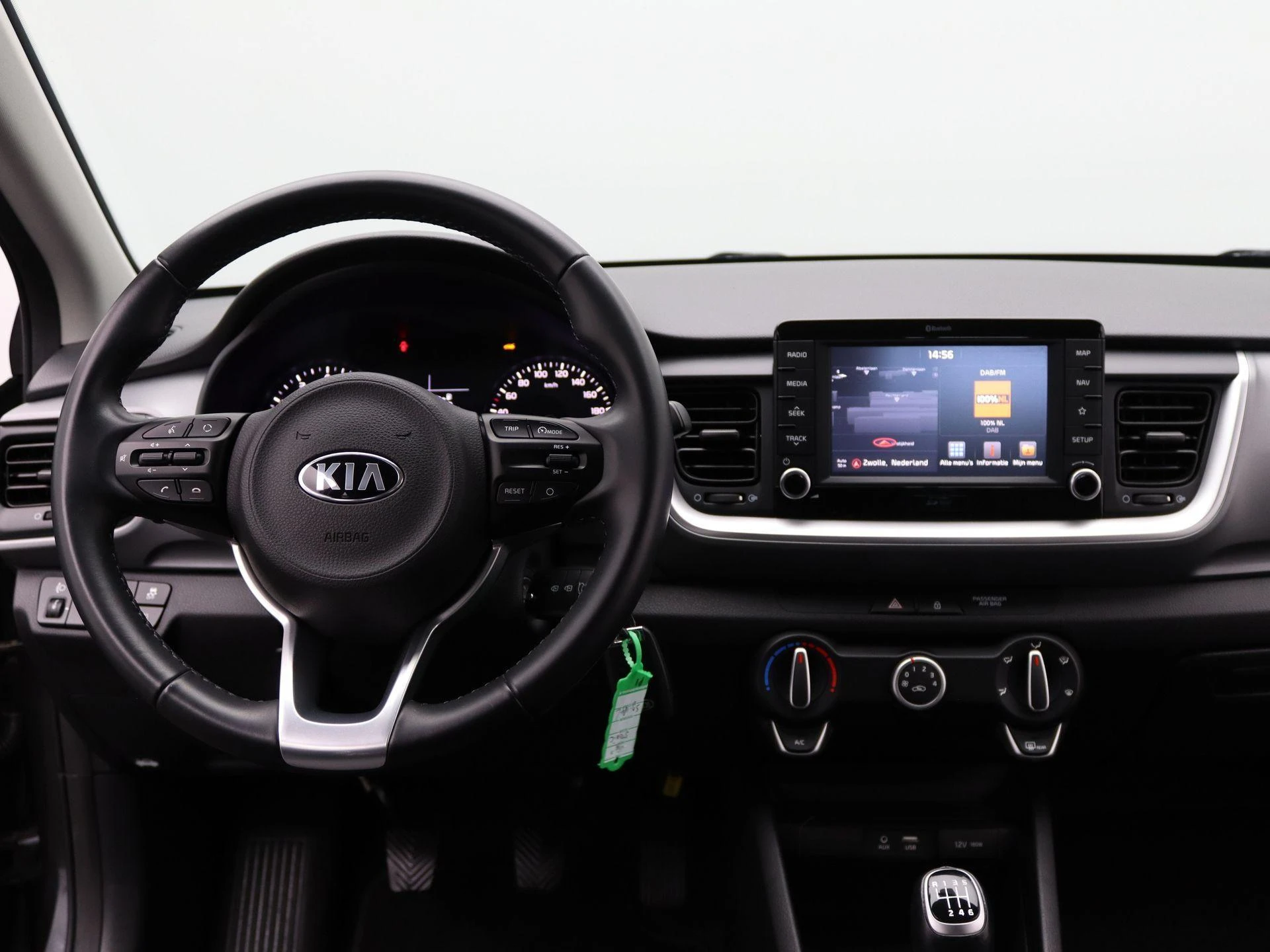 Kia-Stonic-image-4