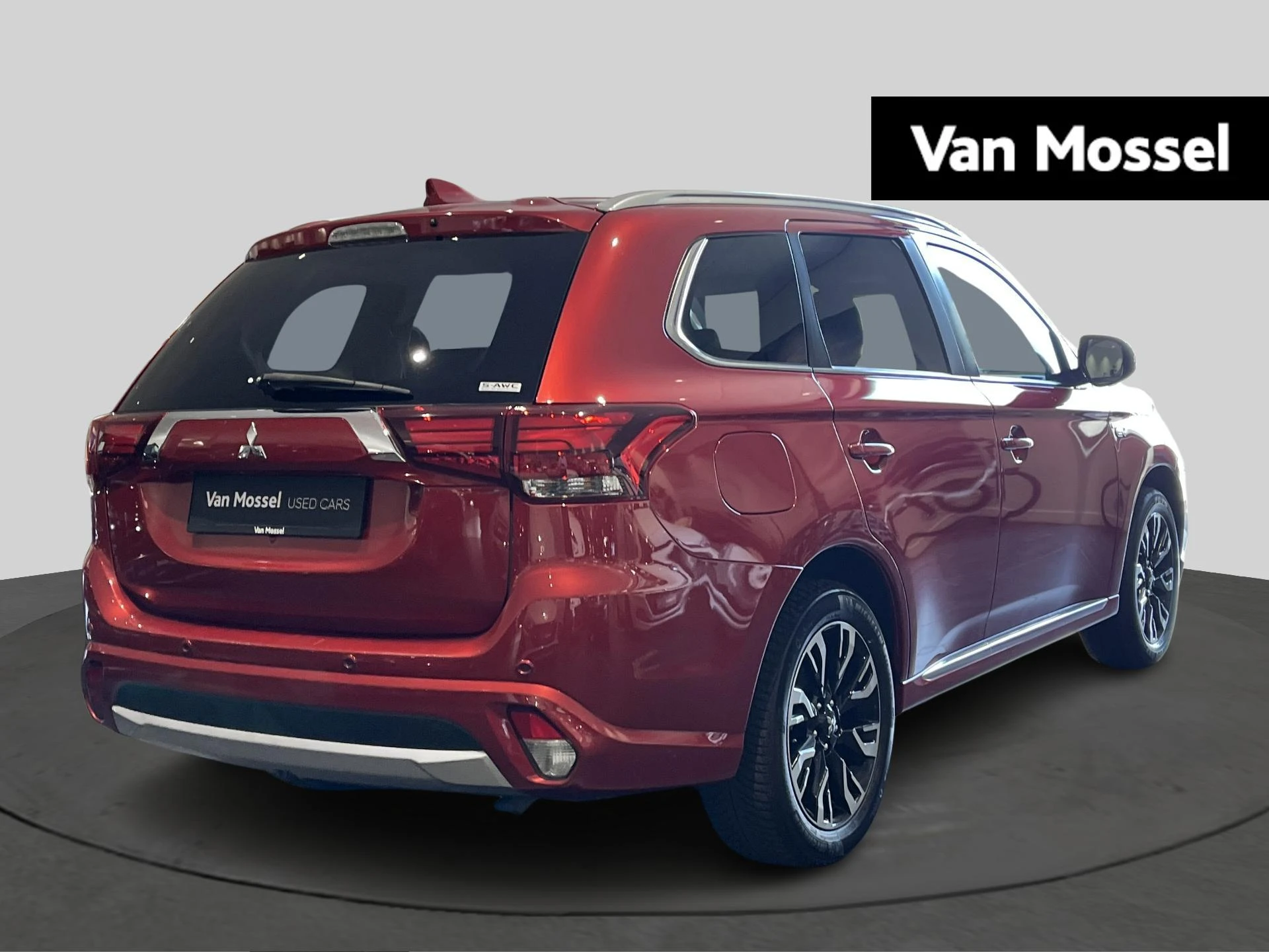 Mitsubishi-Outlander-image-3