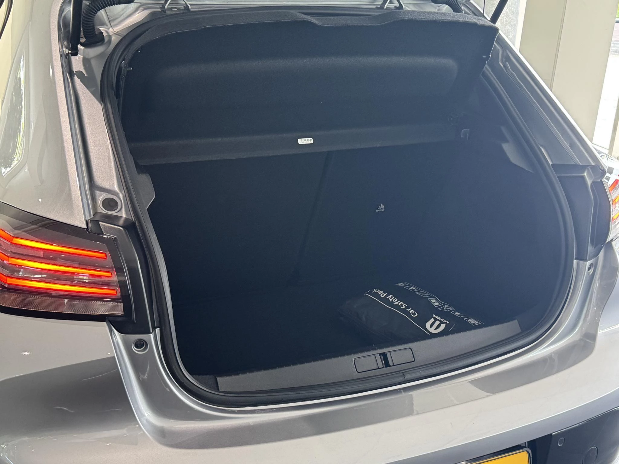 Peugeot-208-image-5