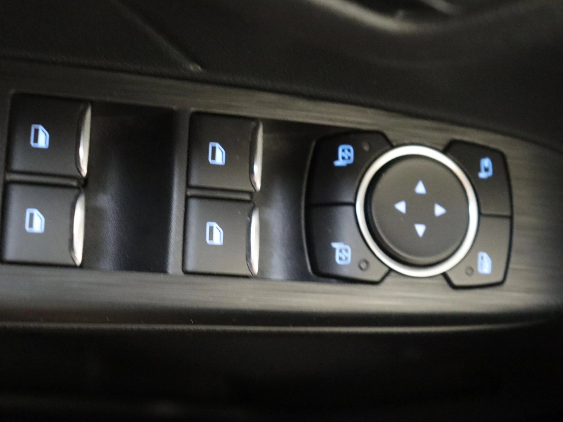 Ford-Kuga-image-25