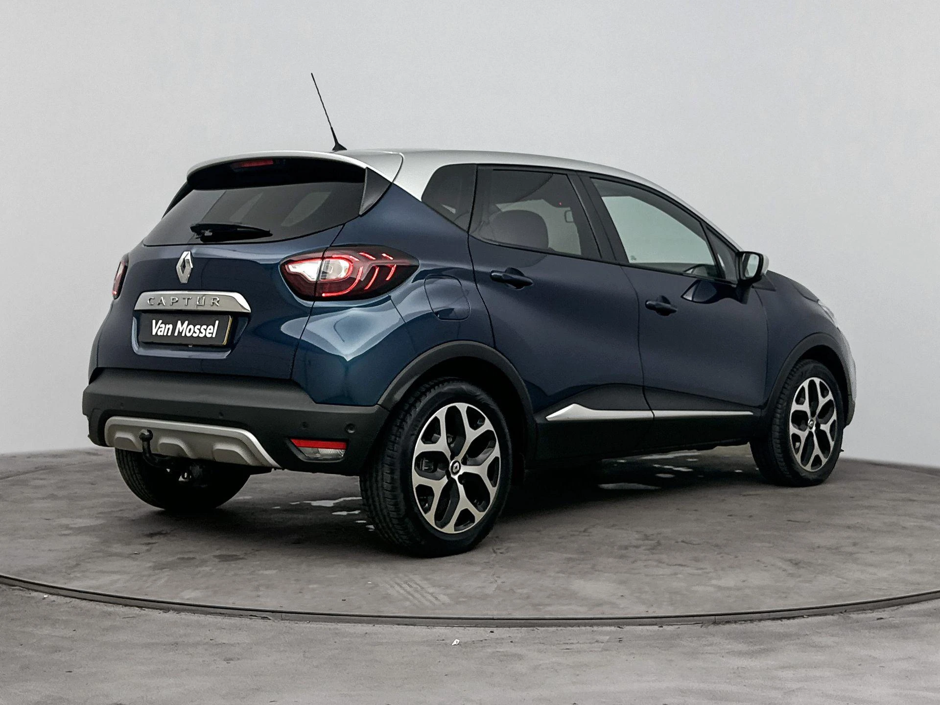 Renault-Captur-image-3
