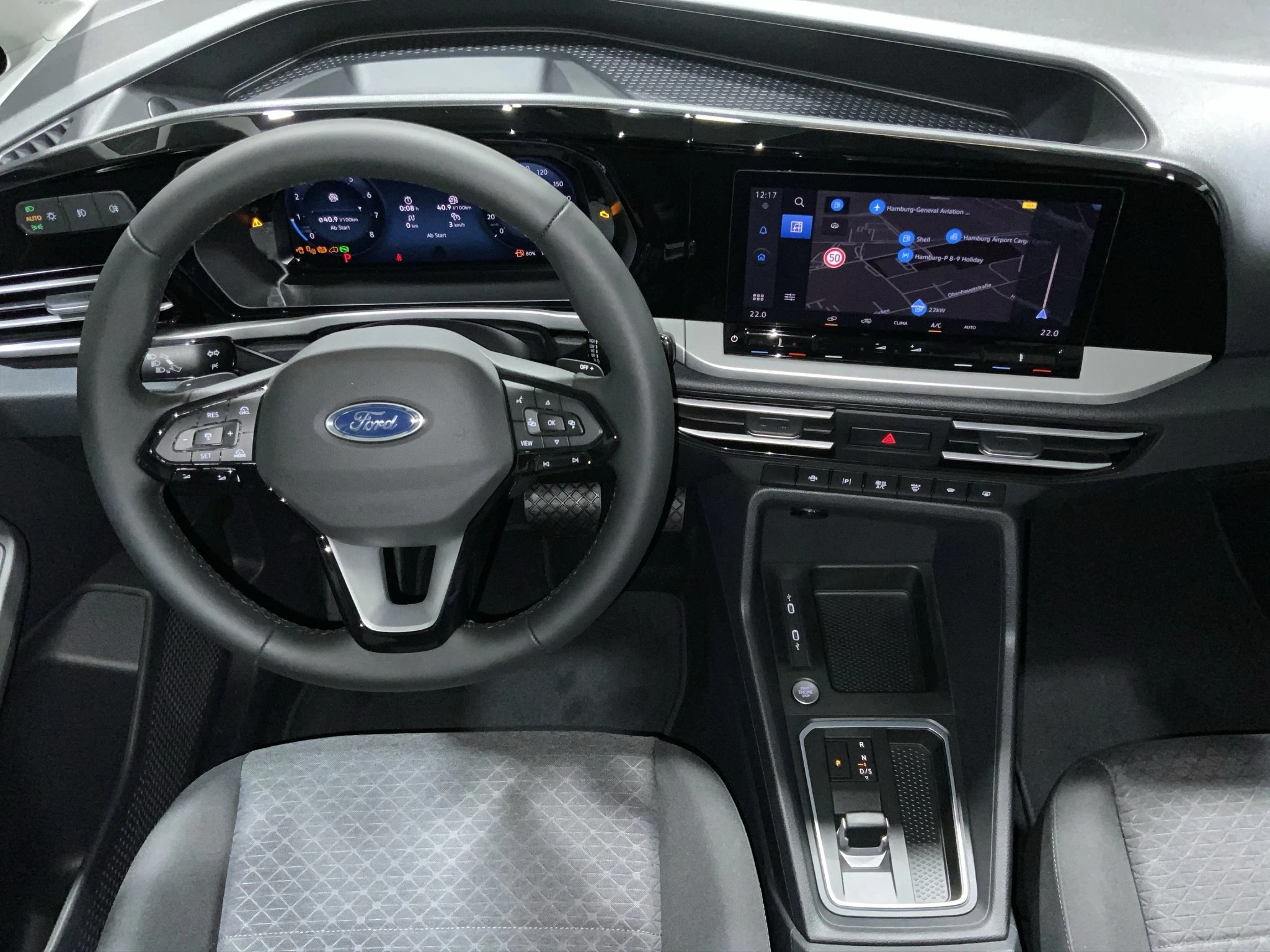 Ford-Tourneo Connect-image-11
