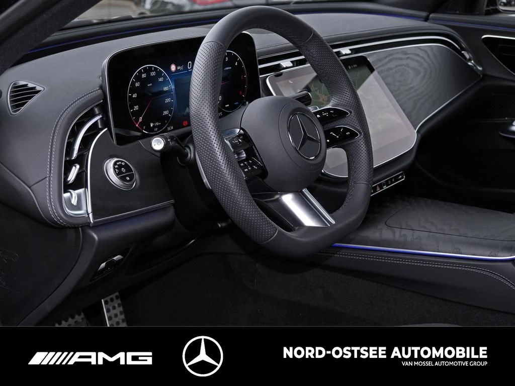Mercedes-Benz E-Klasse 220 d AMG AHK MBUX LED SHZ KEYLESS-GO AMG Line