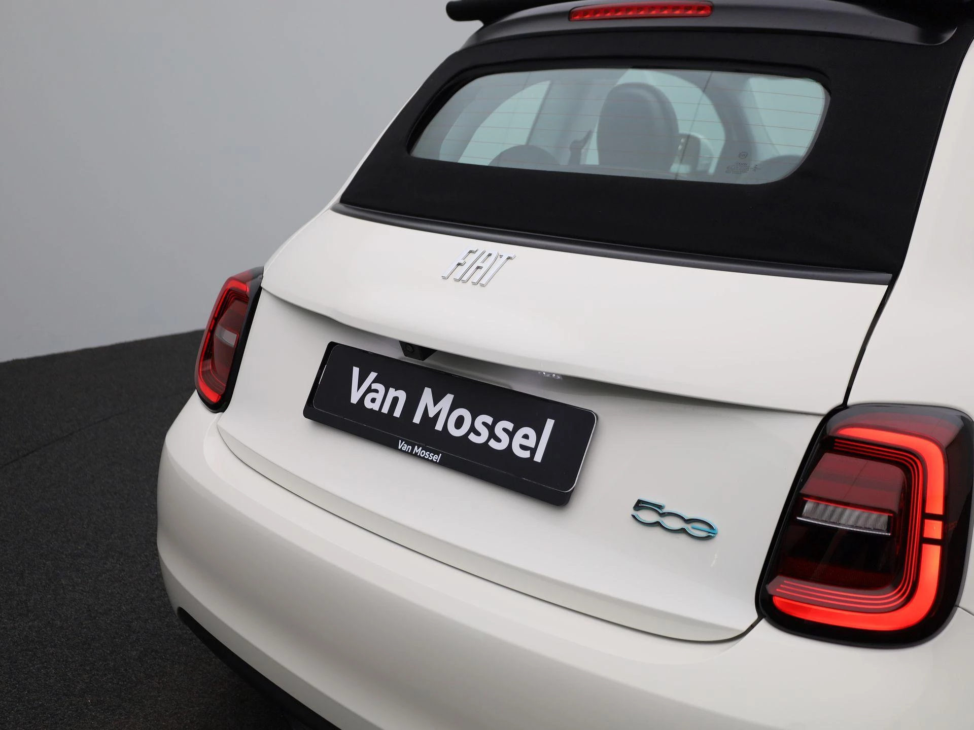Fiat-500C-image-35