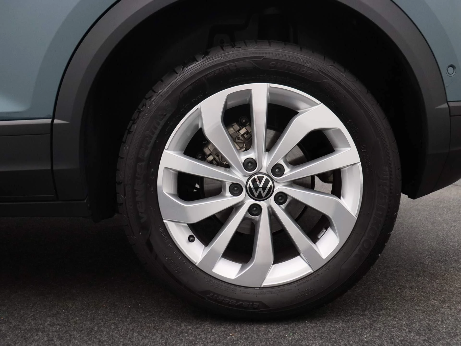 Volkswagen-T-Roc-image-14