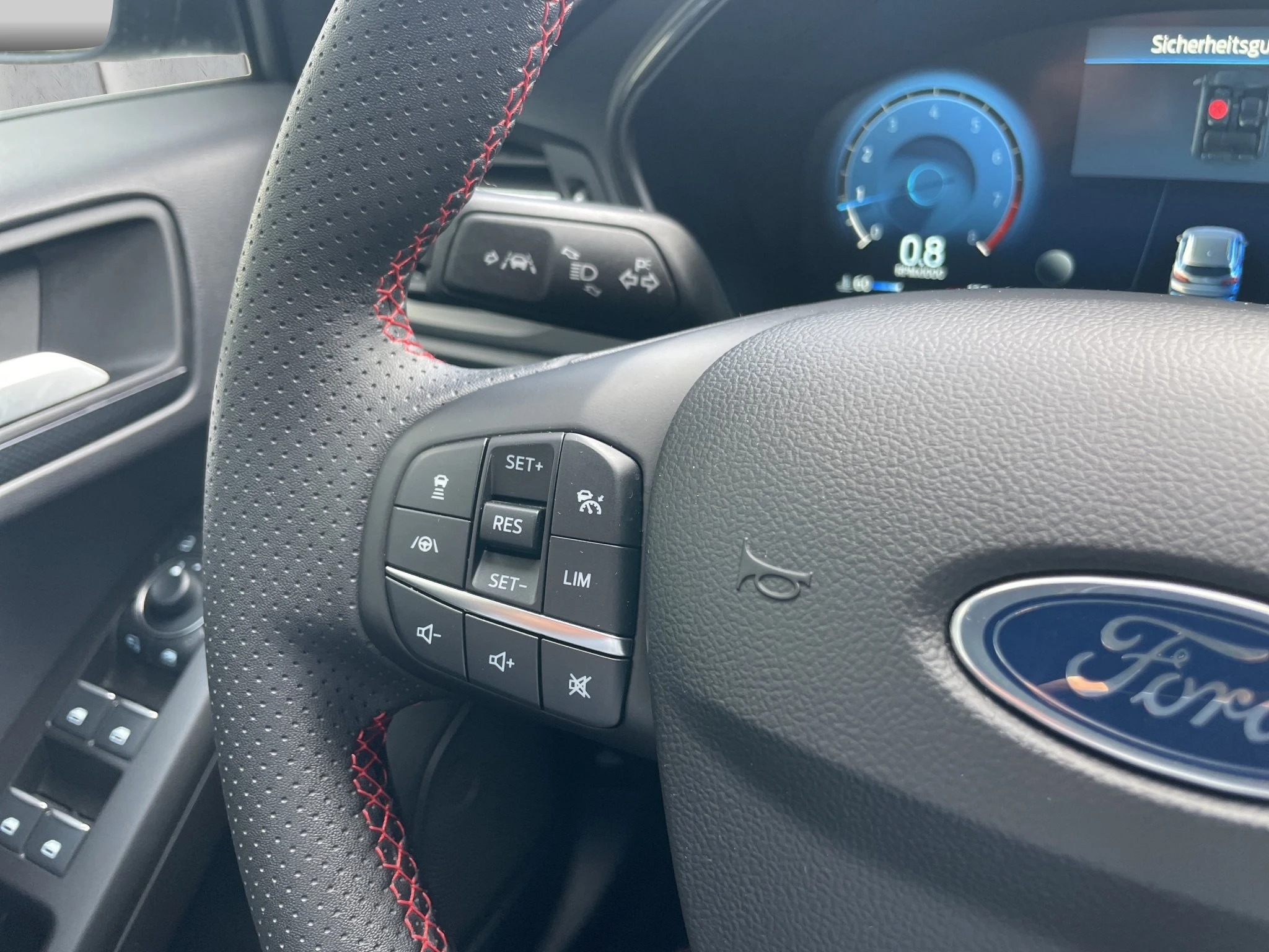 Ford-Focus-image-16