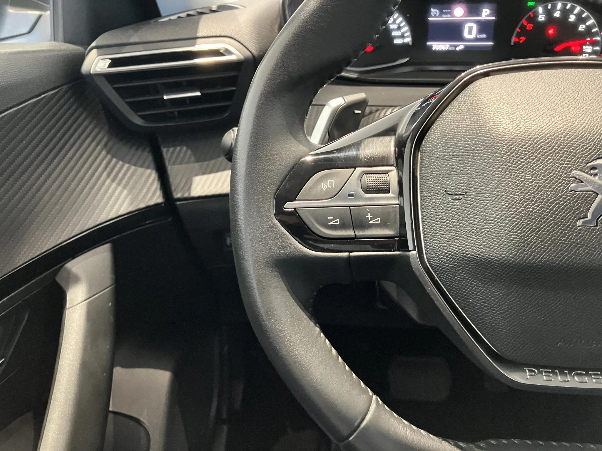 Peugeot-2008-image-14
