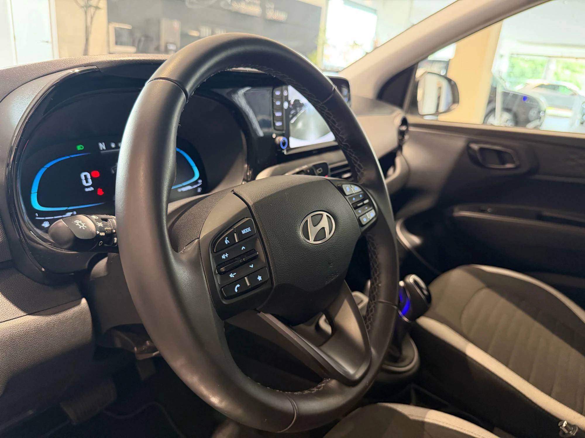Hyundai-i10-image-15