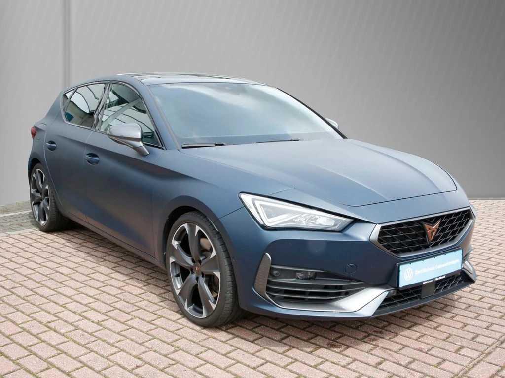CUPRA Leon VZ 2.0 TSI 19" BEATS Leder Pano Navi+VC ACC LED RFK+PDC SHZ