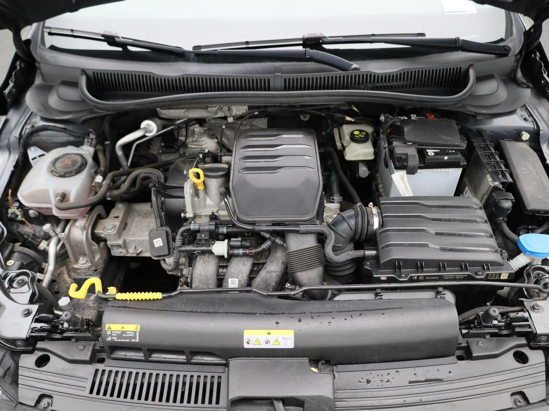 Volkswagen-Polo-image-30