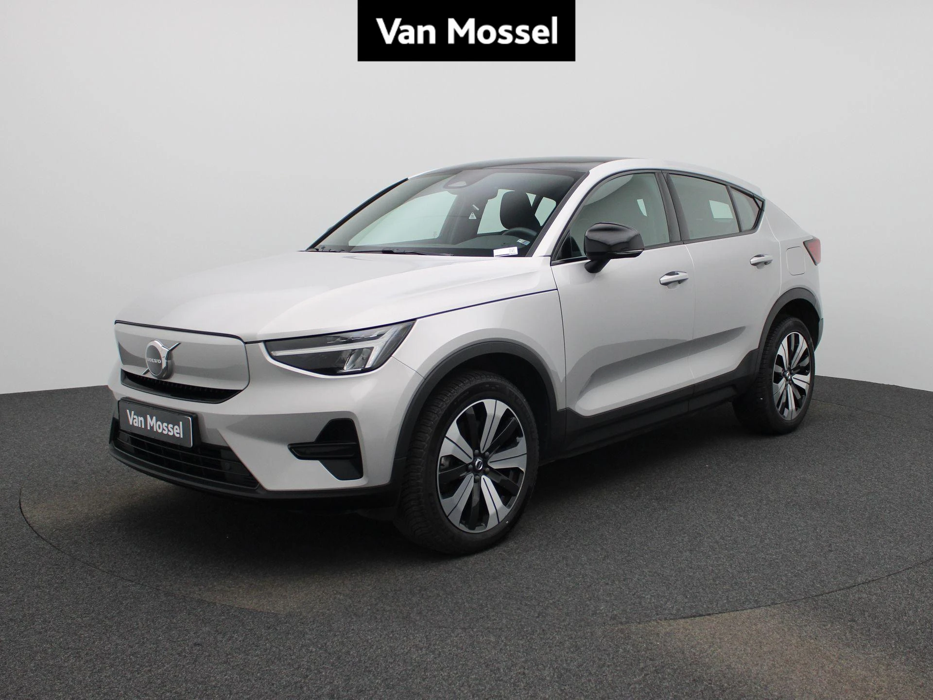 Volvo-C40-image-0
