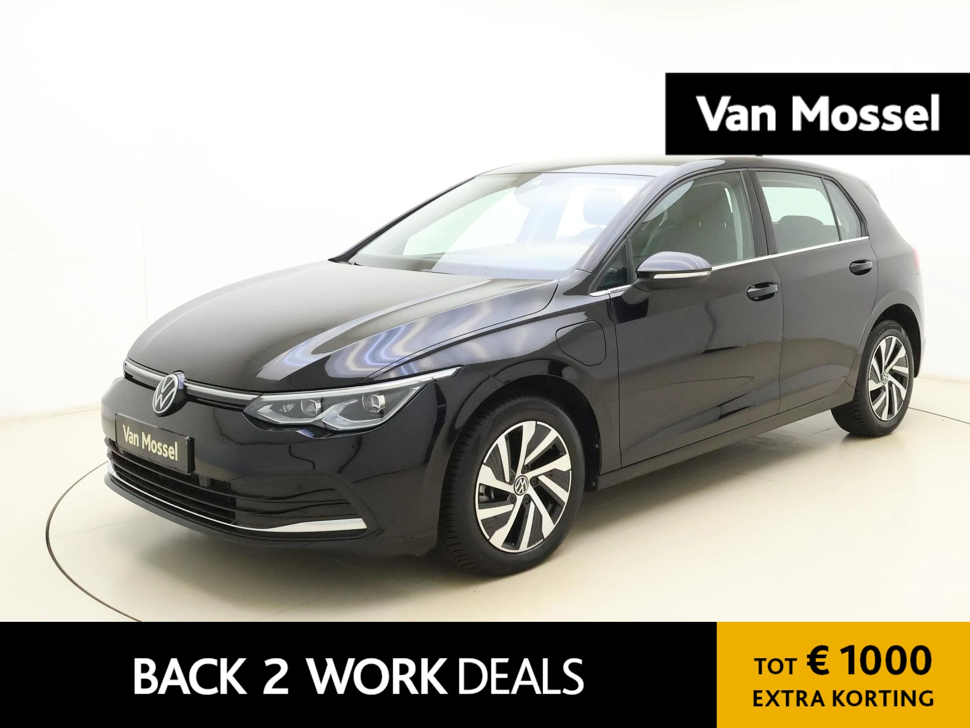 Volkswagen-Golf-image-0