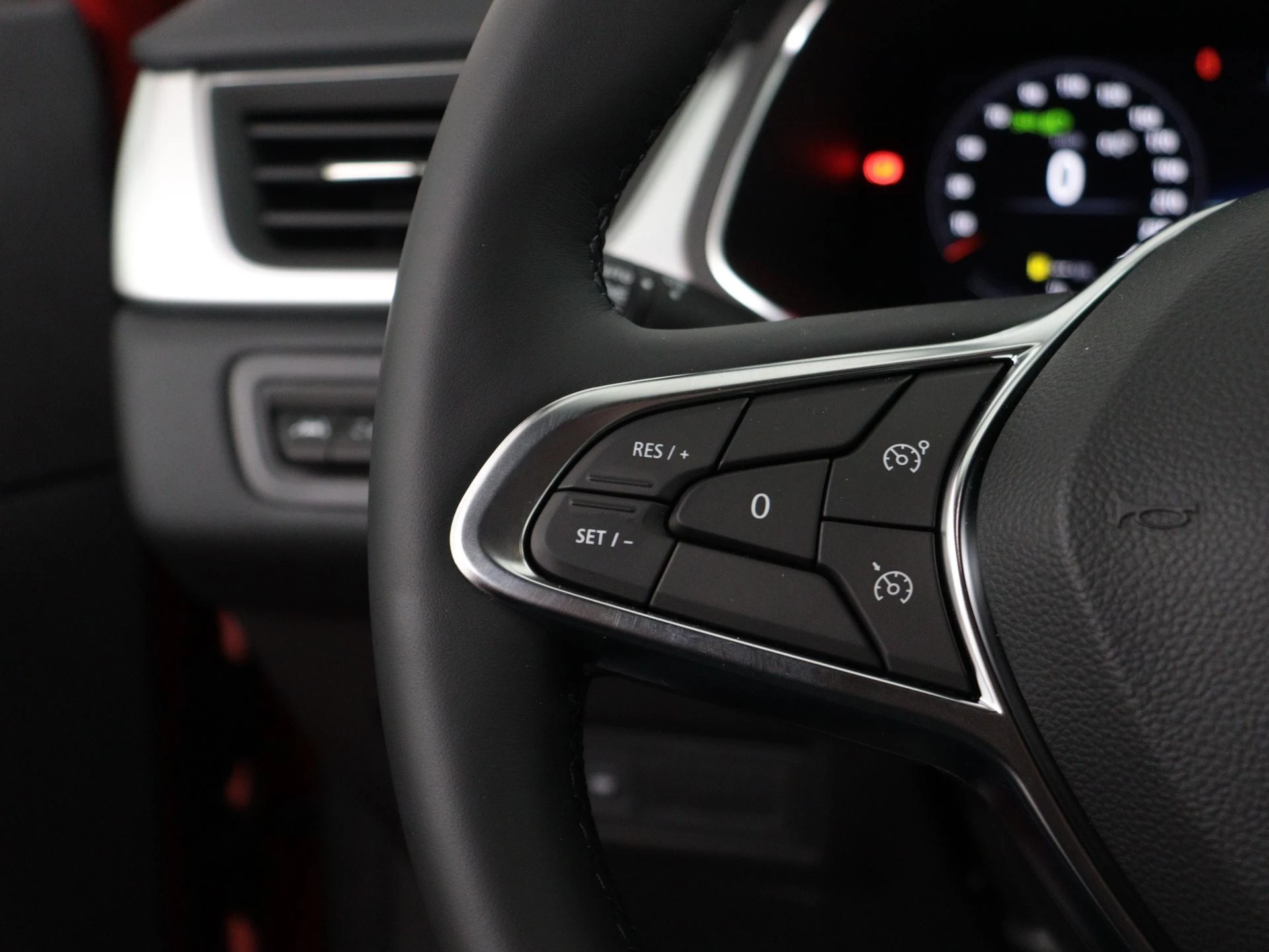 Renault-Captur-image-12