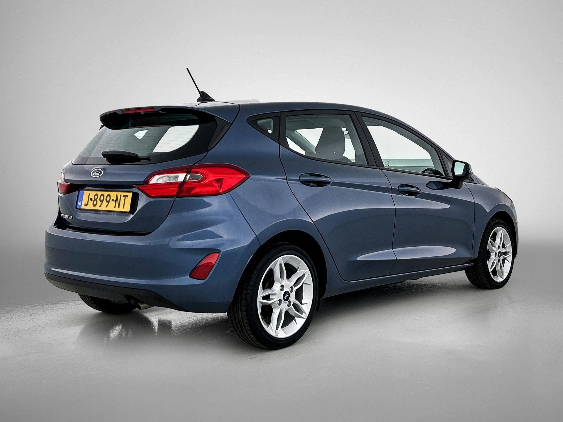 Ford-Fiesta-image-3