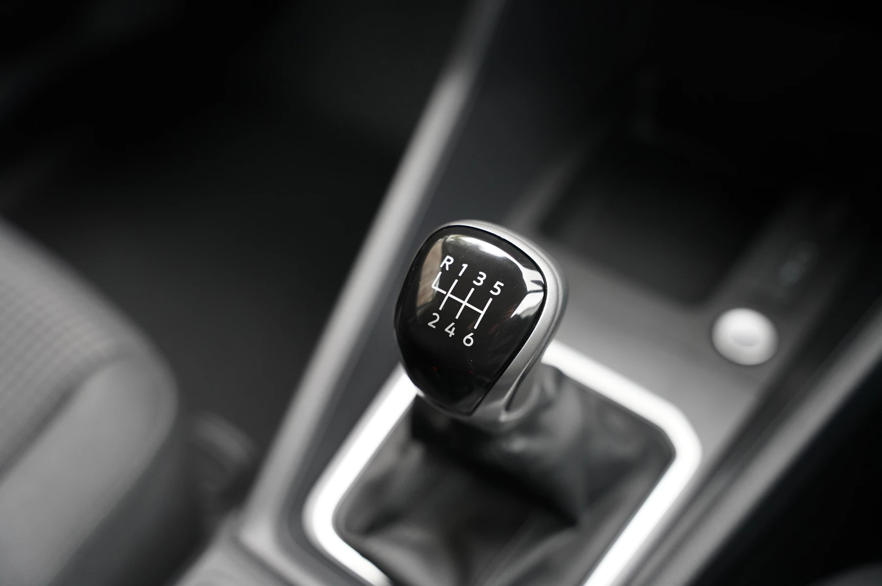 Volkswagen-Caddy-image-22