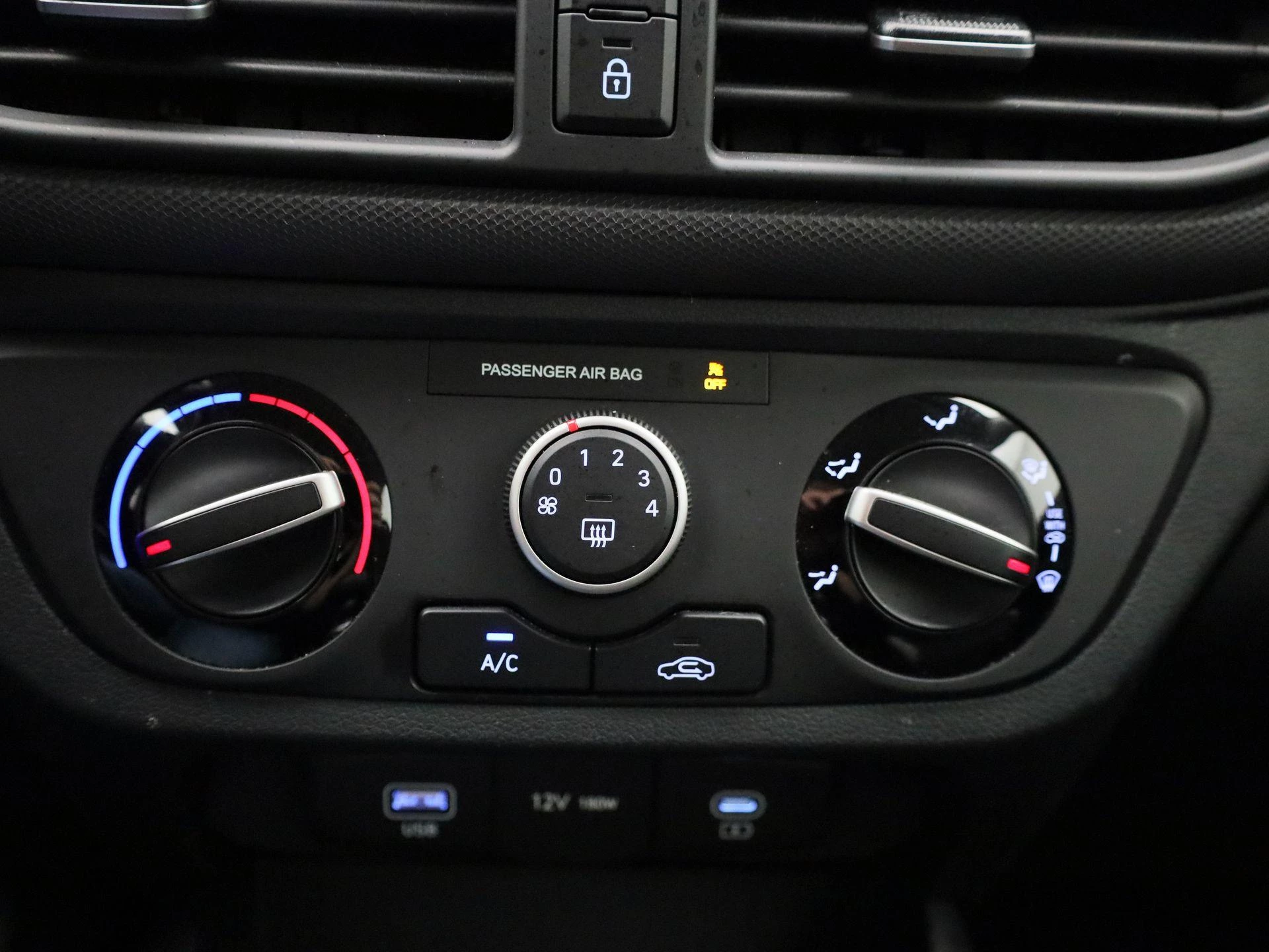 Hyundai-i10-image-17