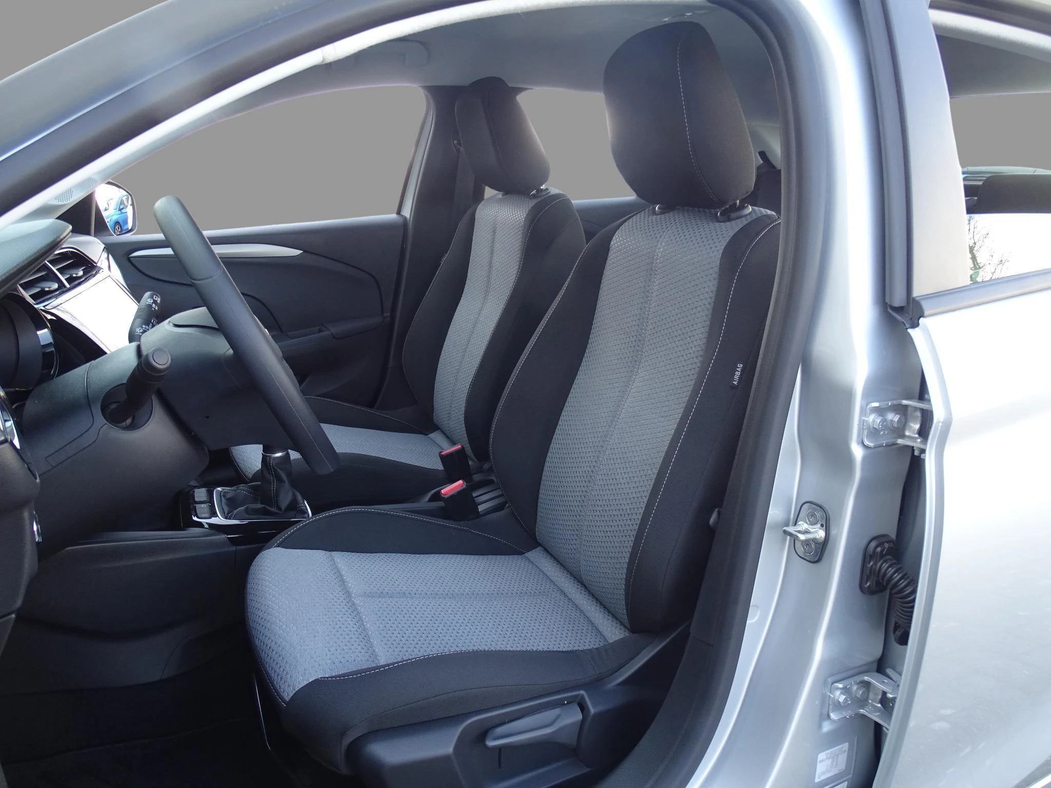 Opel-Corsa-image-9