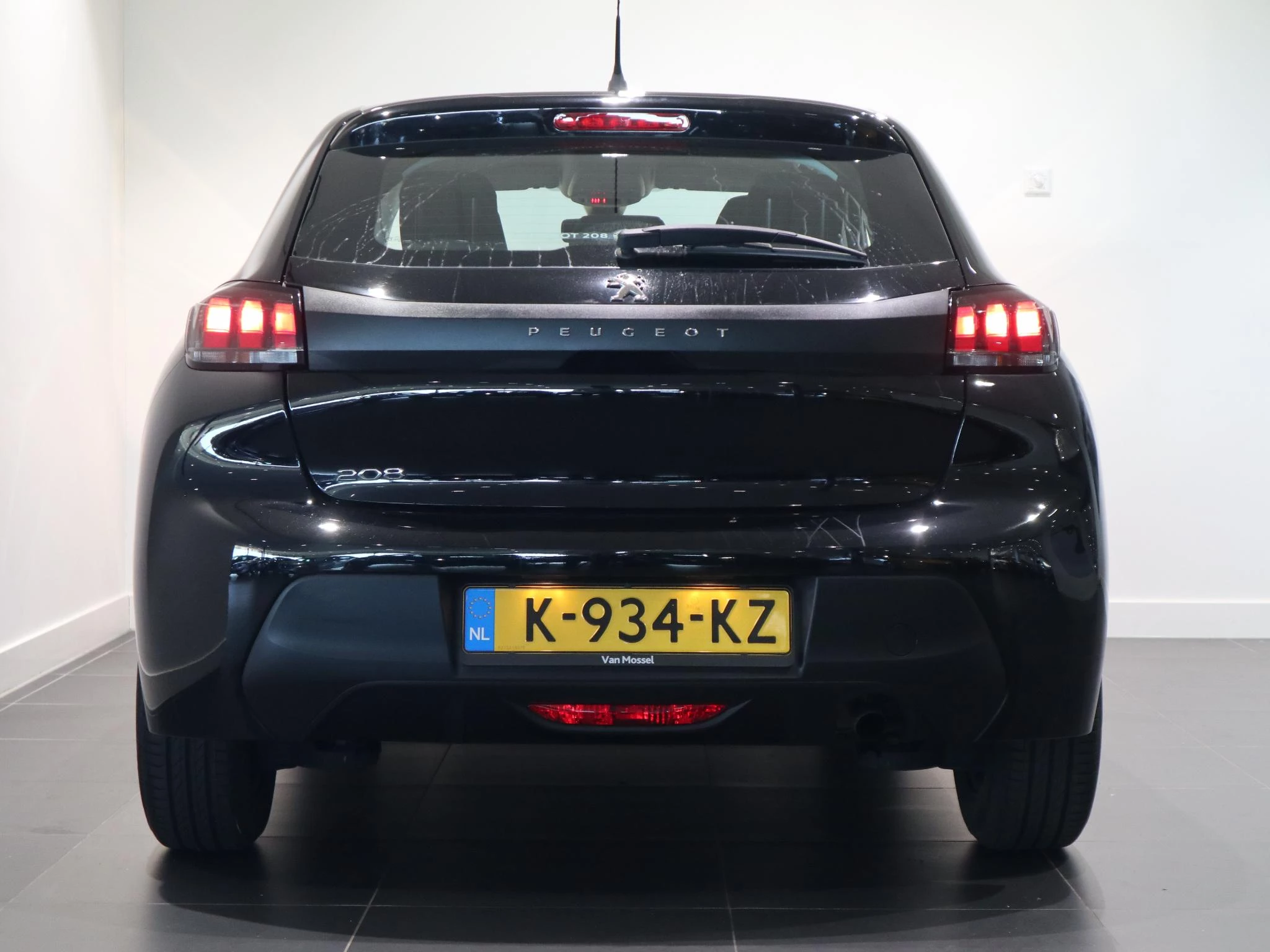 Peugeot-208-image-5