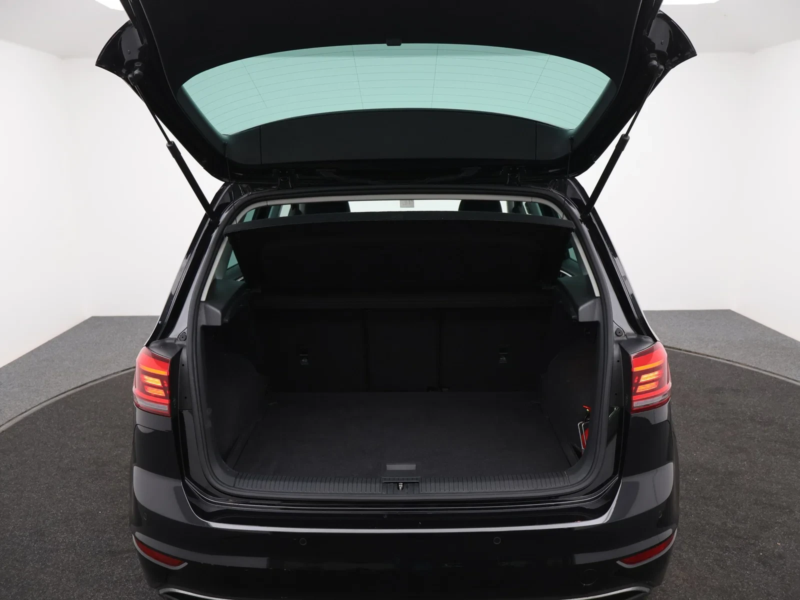 Volkswagen Golf Sportsvan Golf Sportsvan JOIN 1.5TSI 130PK *PANODAK*NAVI*CAMERA*ACC*PDC*BLTH*...*