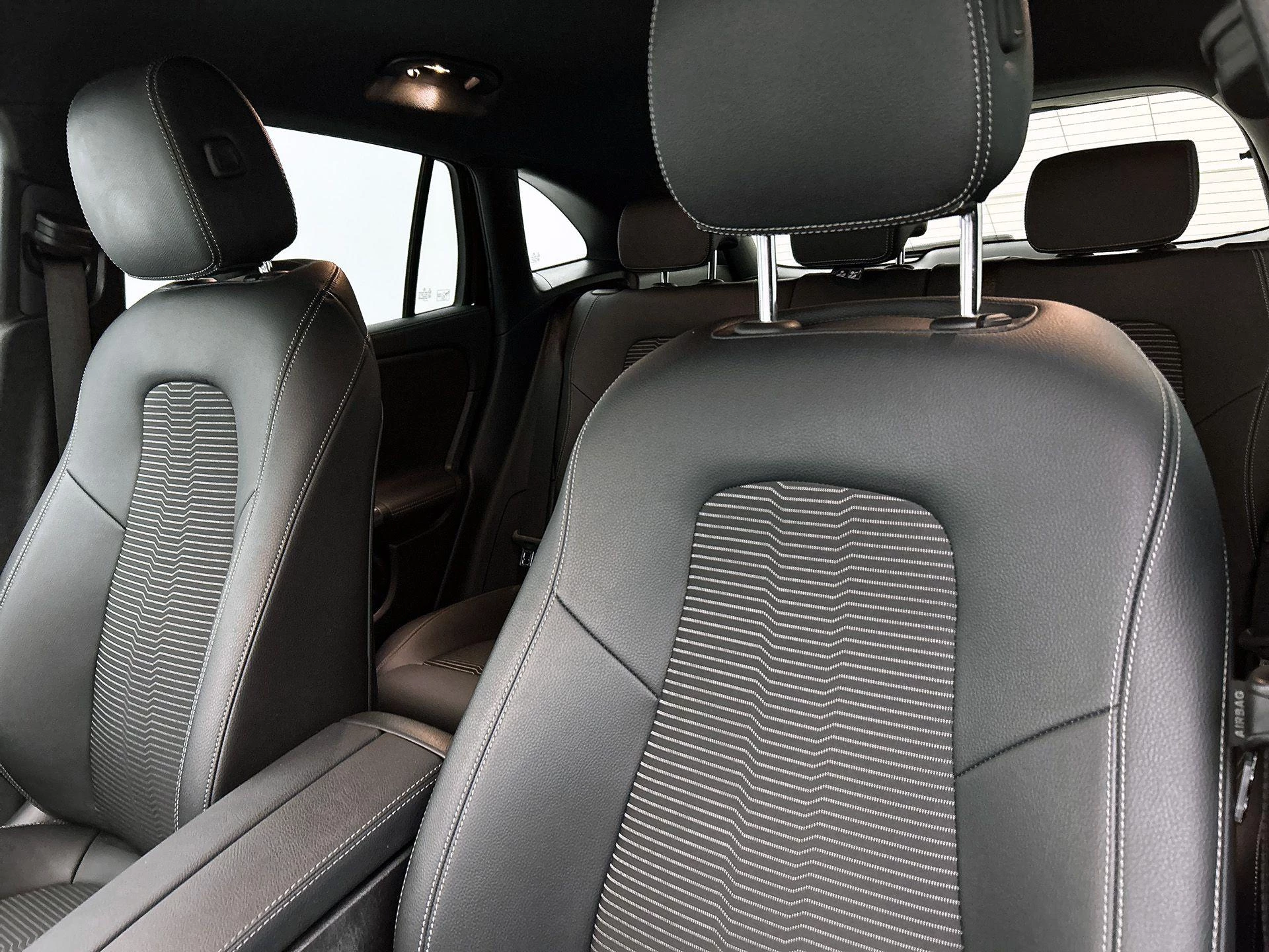 Mercedes-Benz-EQA-image-11