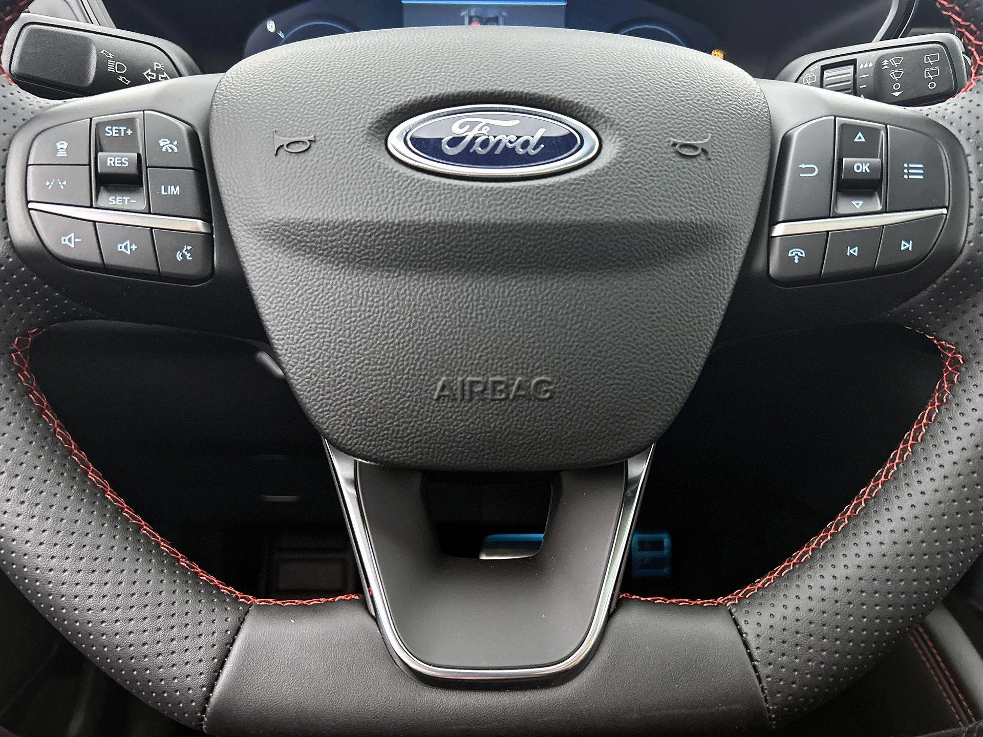 Ford-Kuga-image-41