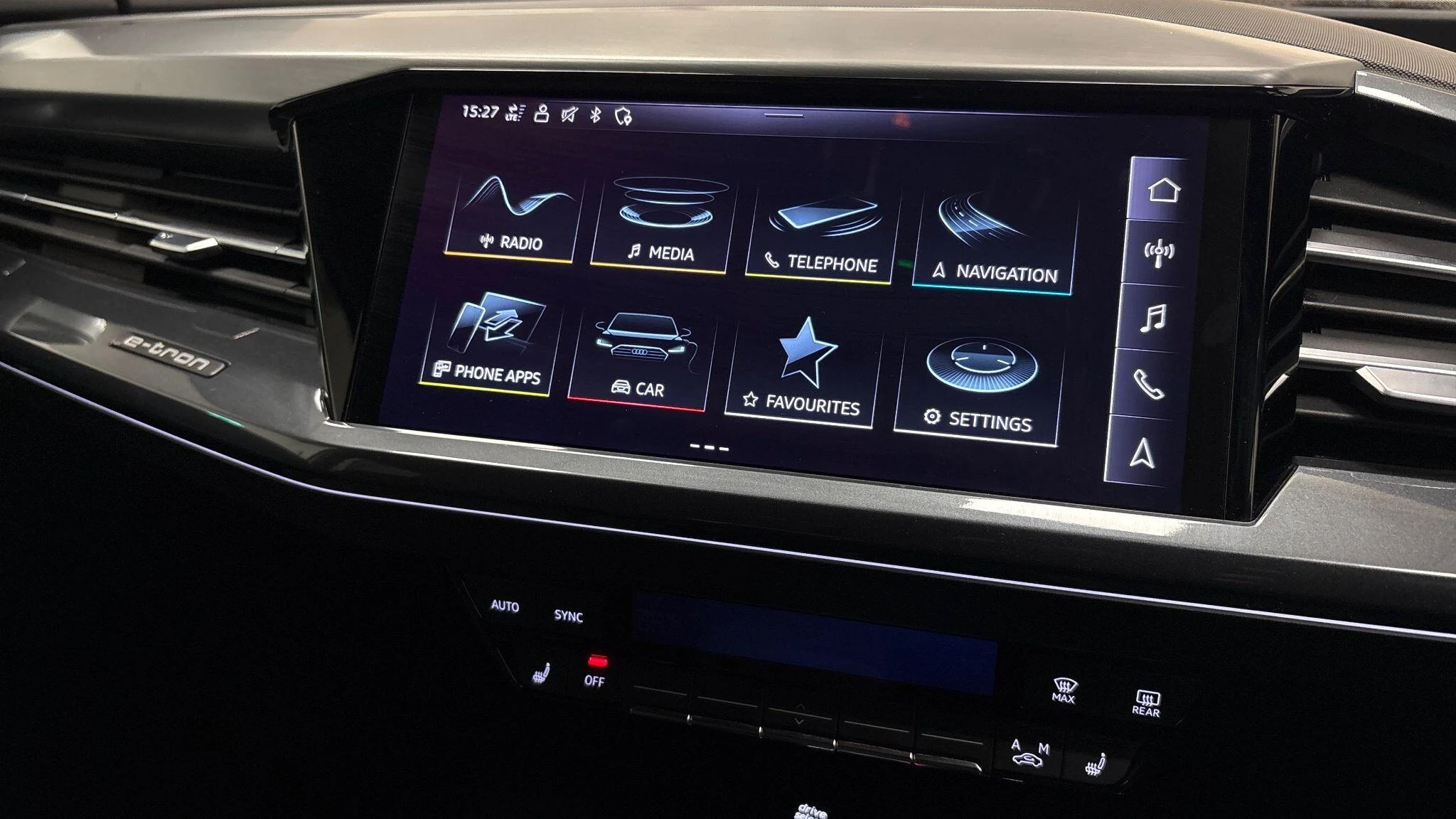 Audi-Q4 e-tron-image-35